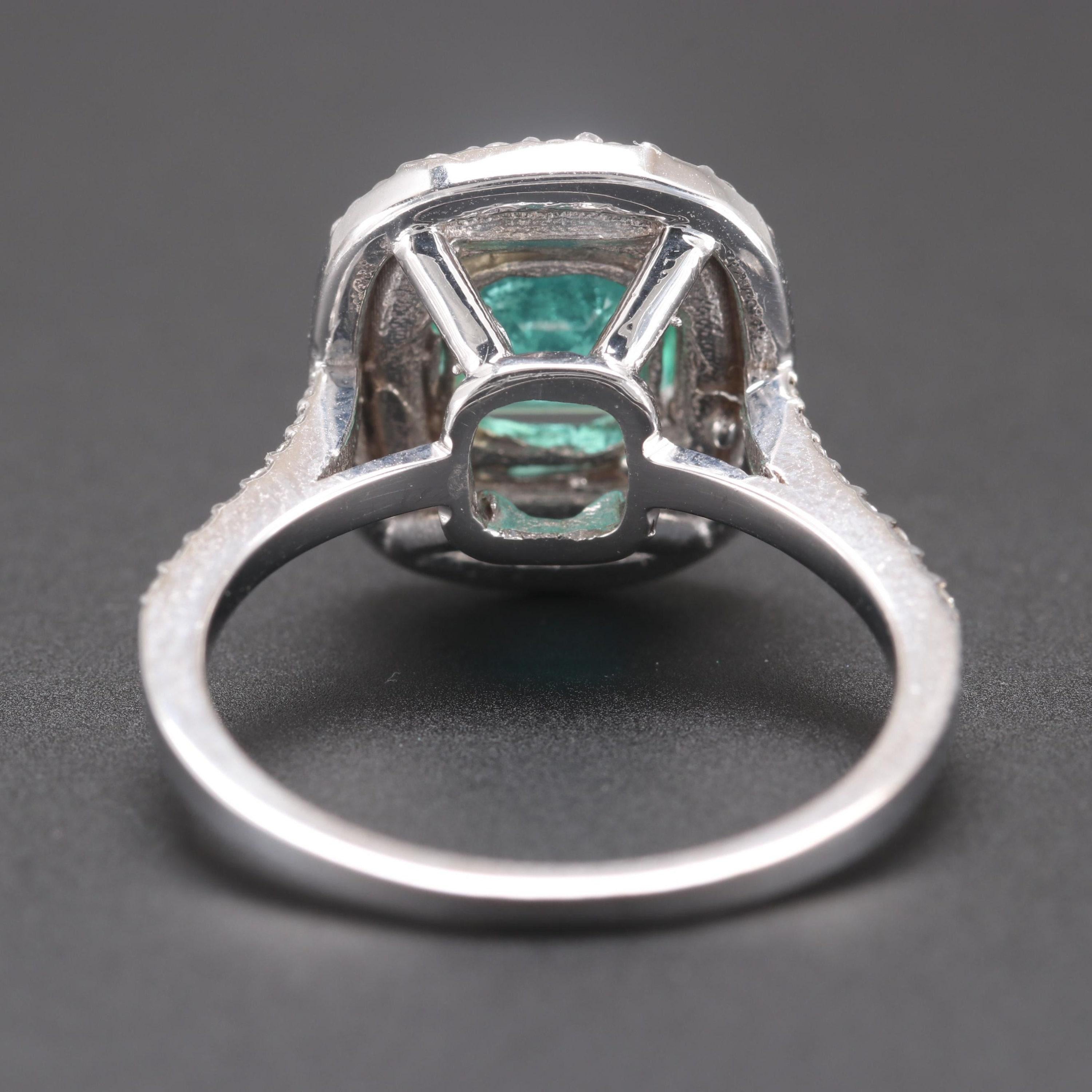 For Sale:  Art Deco Natural Emerald Diamond Engagement Ring Set in 18K Gold, Cocktail Ring 4