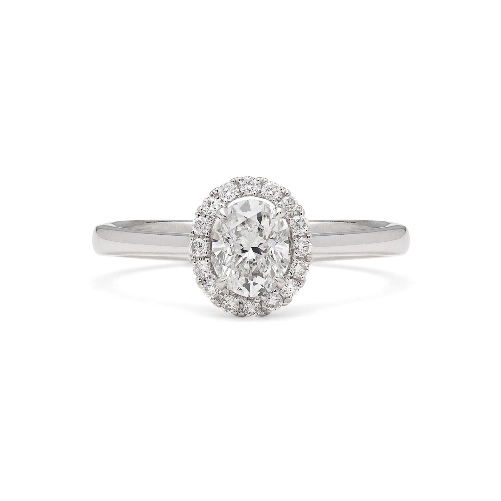 oval diamond ring with halo