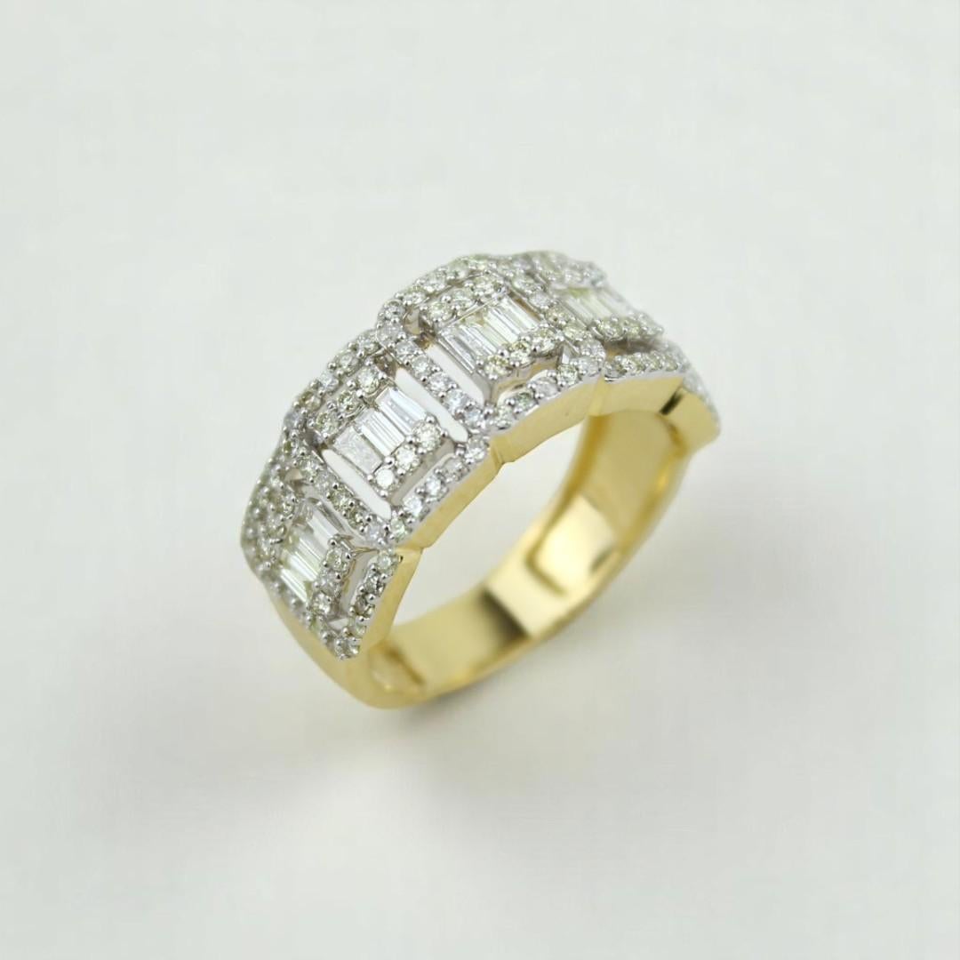 Halo Rectangular Diamond Ring in 14k Solid Gold (Certified) For Sale 4