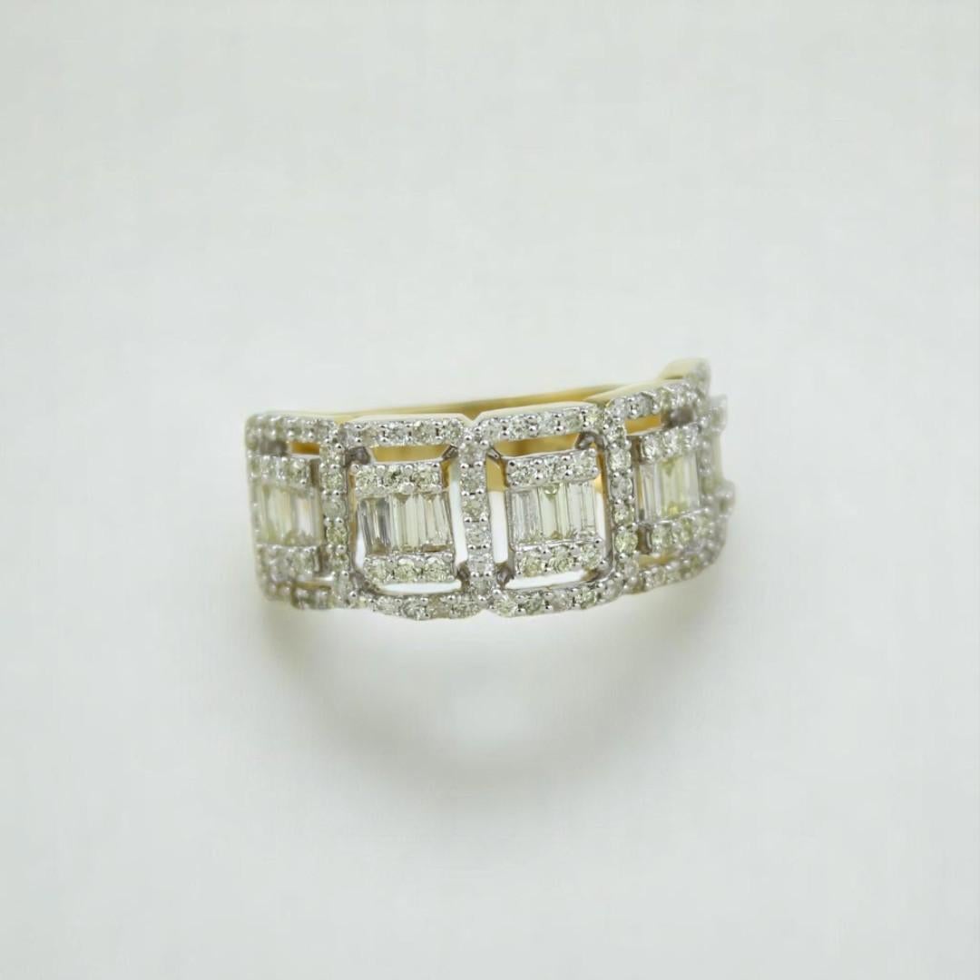 Halo Rectangular Diamond Ring in 14k Solid Gold (Certified) For Sale 2