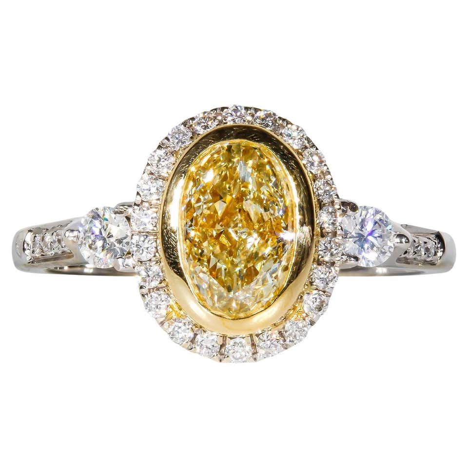 Halo Oval Shaped Ring With Assorted Shaped Diamonds D2 87ct t w For Halo oval shaped ring with assorted shaped diamonds d2 87ct t w for