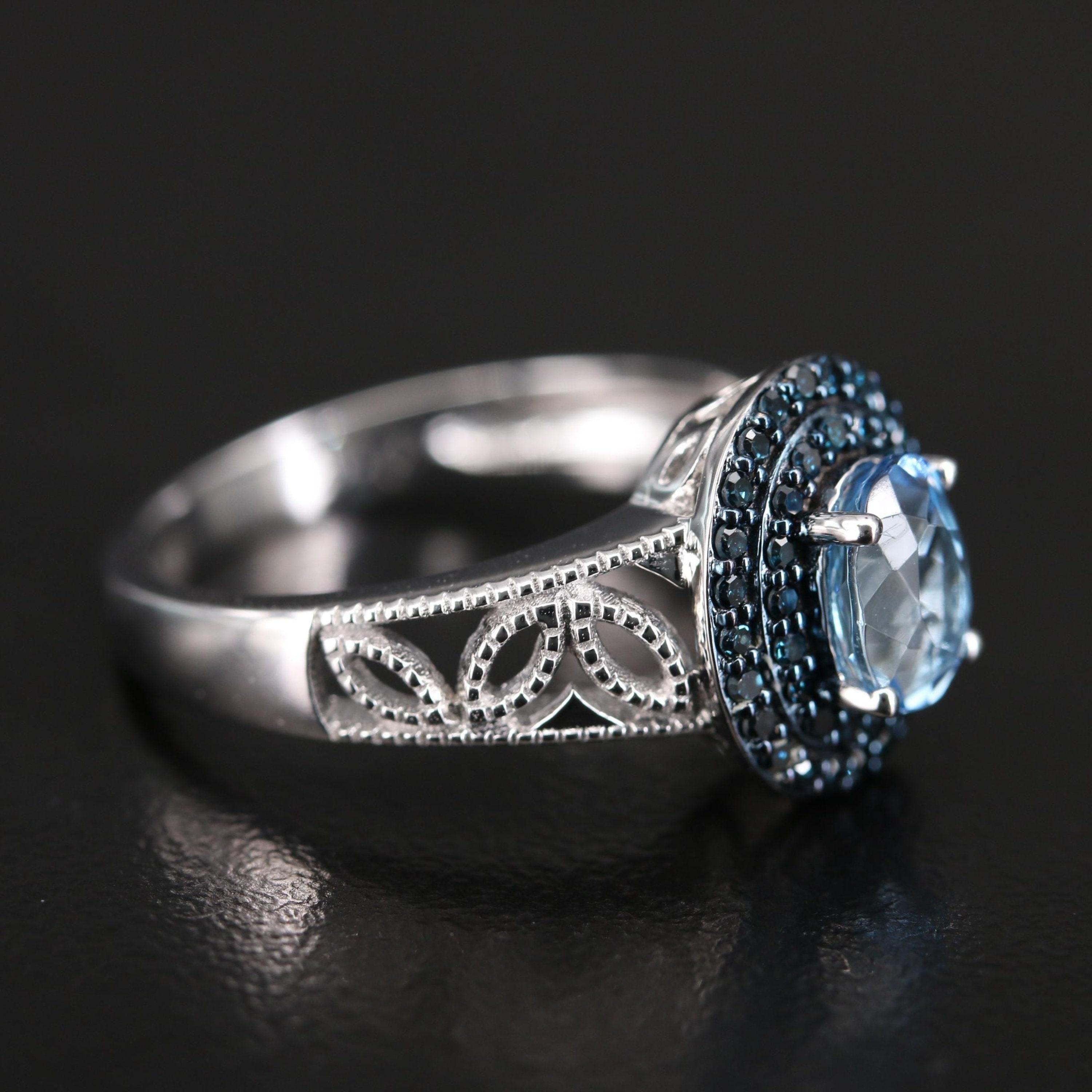 For Sale:  Natural Blue Aquamarine Diamond White Gold Engagement Ring Diamond Cocktail Ring 3