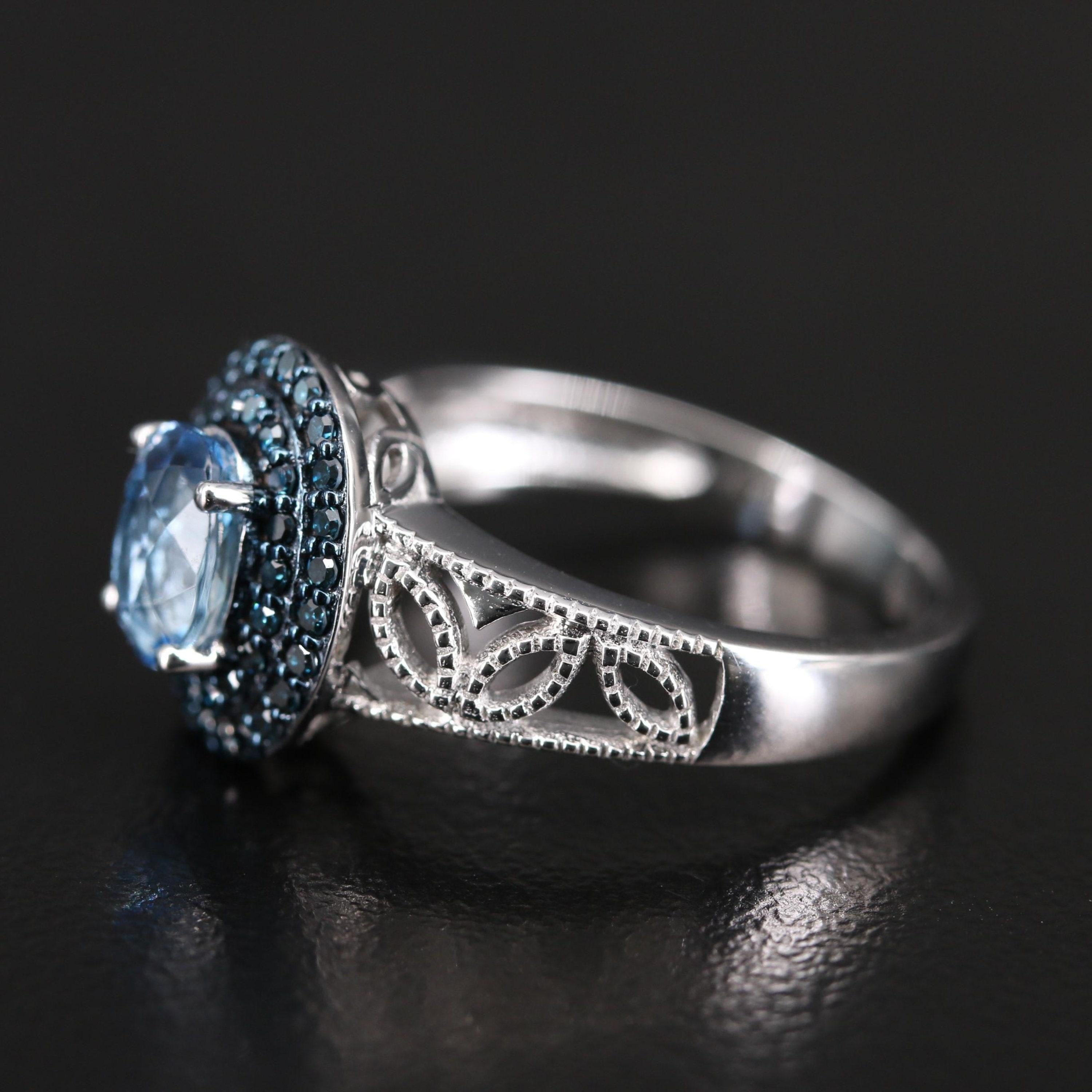 For Sale:  Natural Blue Aquamarine Diamond White Gold Engagement Ring Diamond Cocktail Ring 4