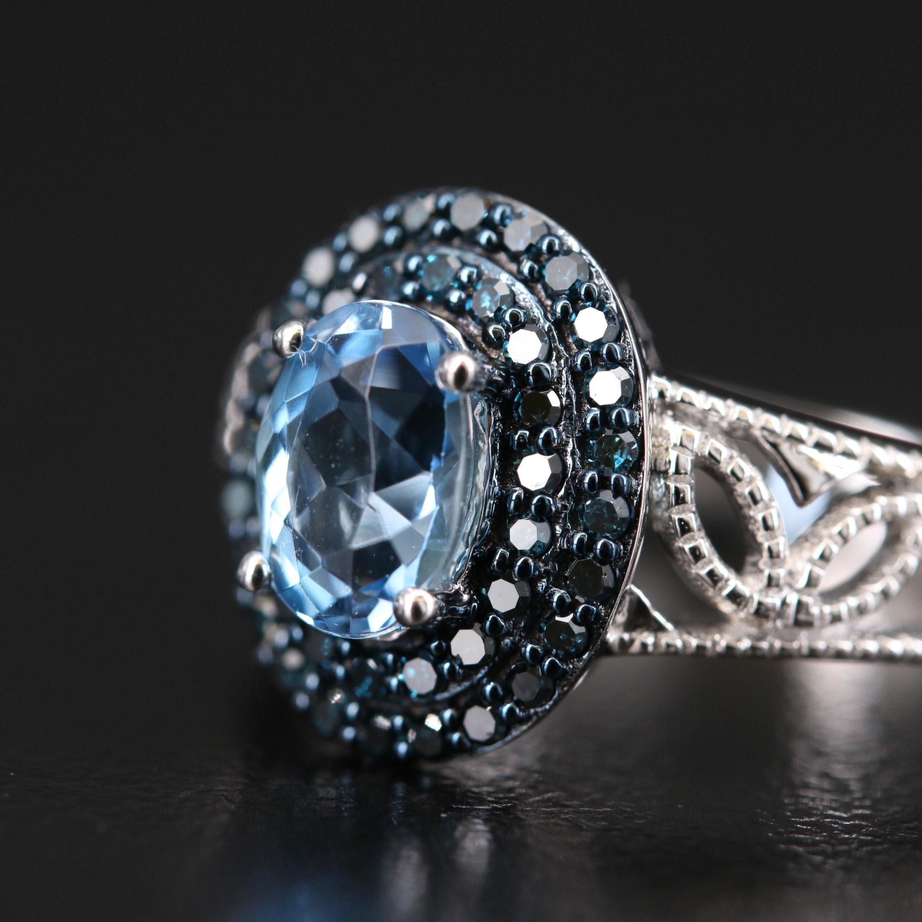 For Sale:  Natural Blue Aquamarine Diamond White Gold Engagement Ring Diamond Cocktail Ring 5