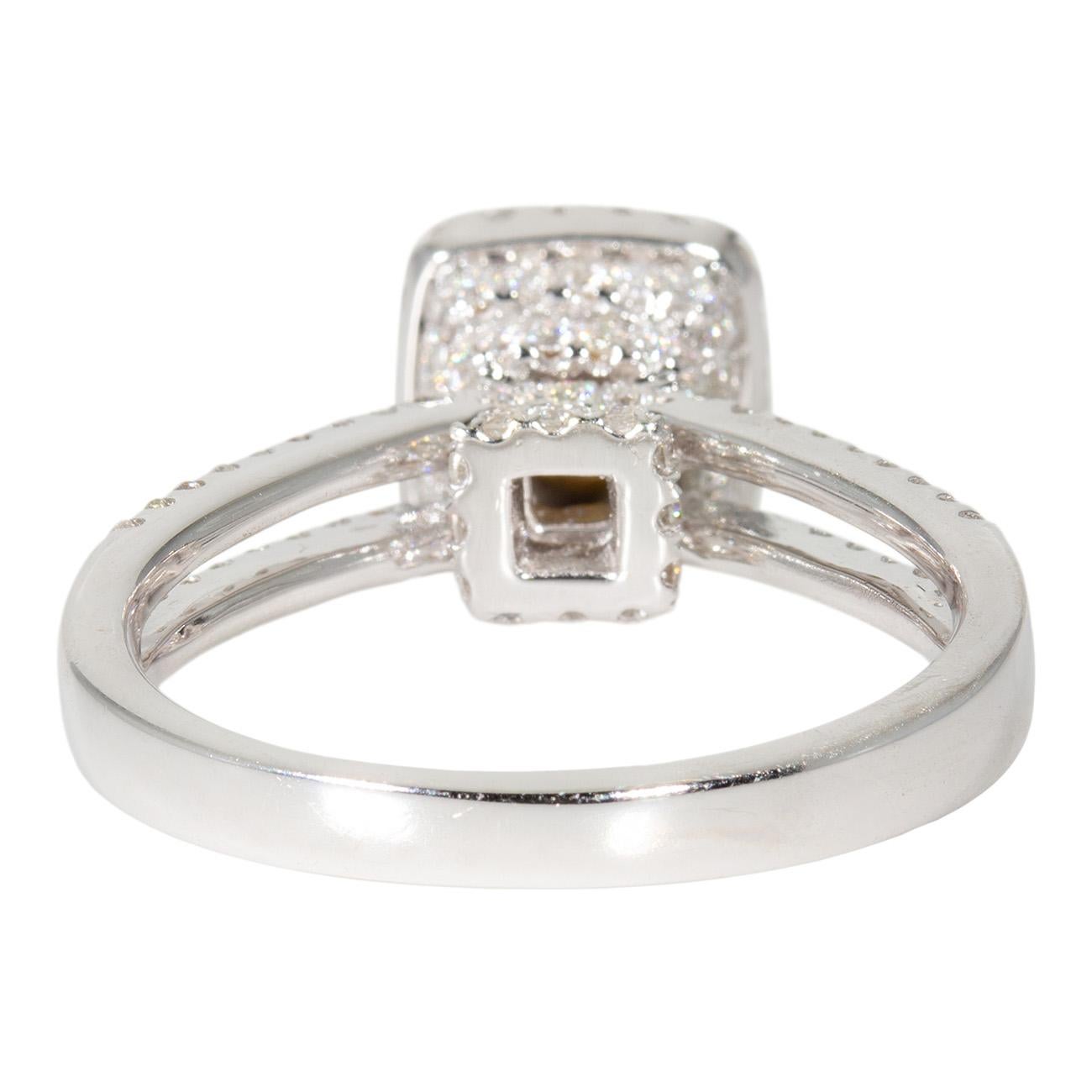Taille coussin Bague à tige fendue avec centre en diamant taille coussin FDBGY/SI1 GIA D1.68ct.t.w en vente