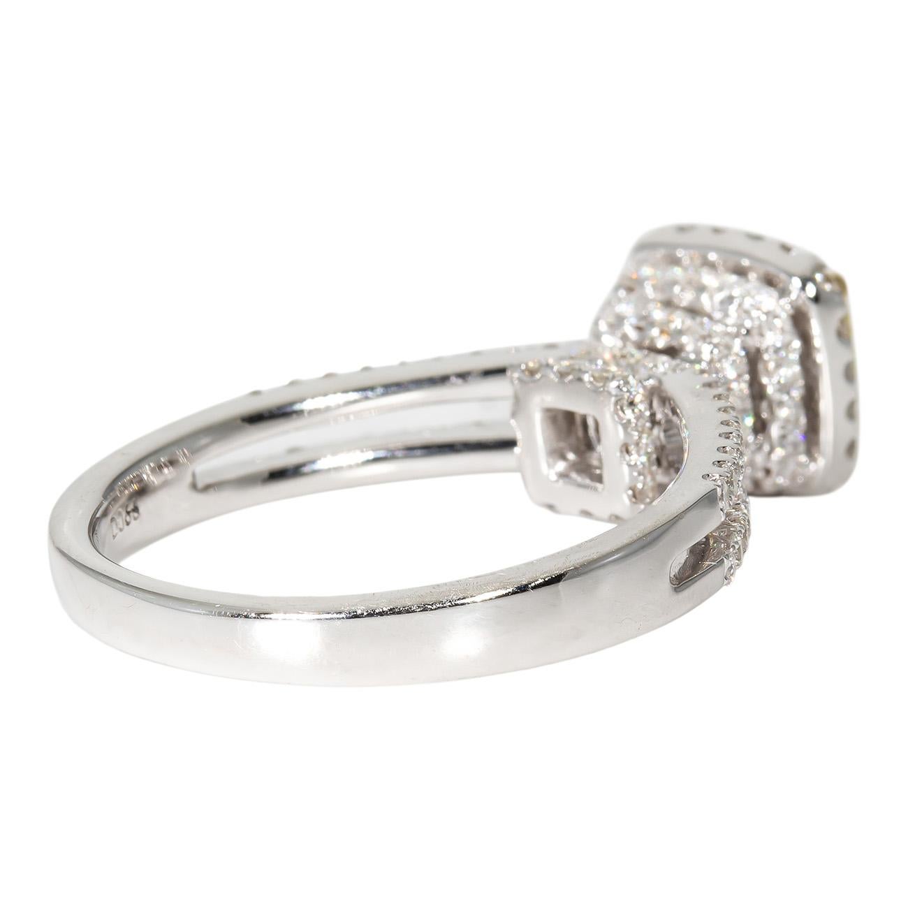 Bague à tige fendue avec centre en diamant taille coussin FDBGY/SI1 GIA D1.68ct.t.w en vente 1