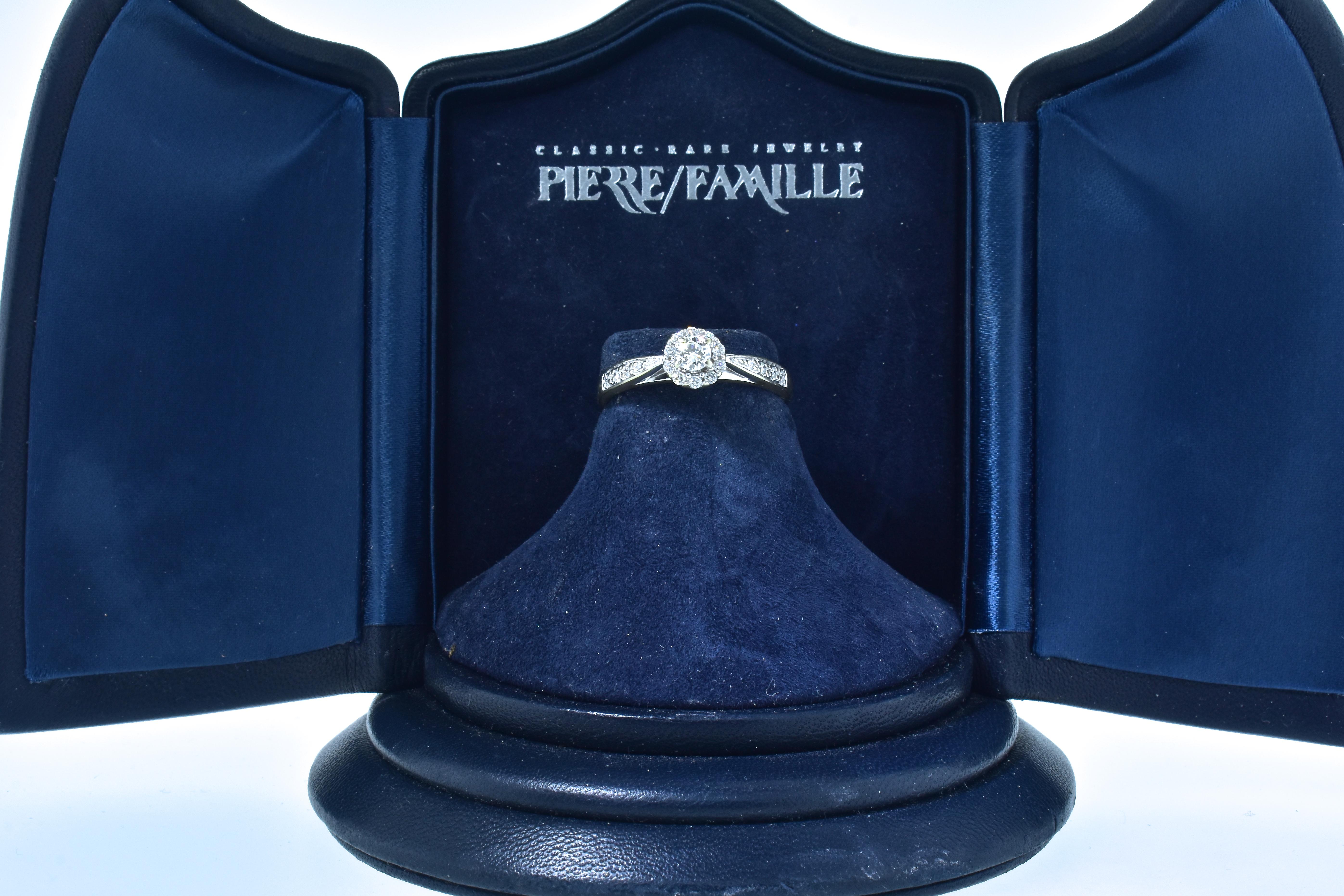 Brilliant Cut Halo Style Diamond & White Gold Ring For Sale