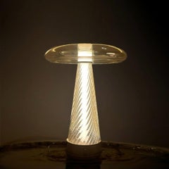 Lampada da tavolo Halo di André Fu