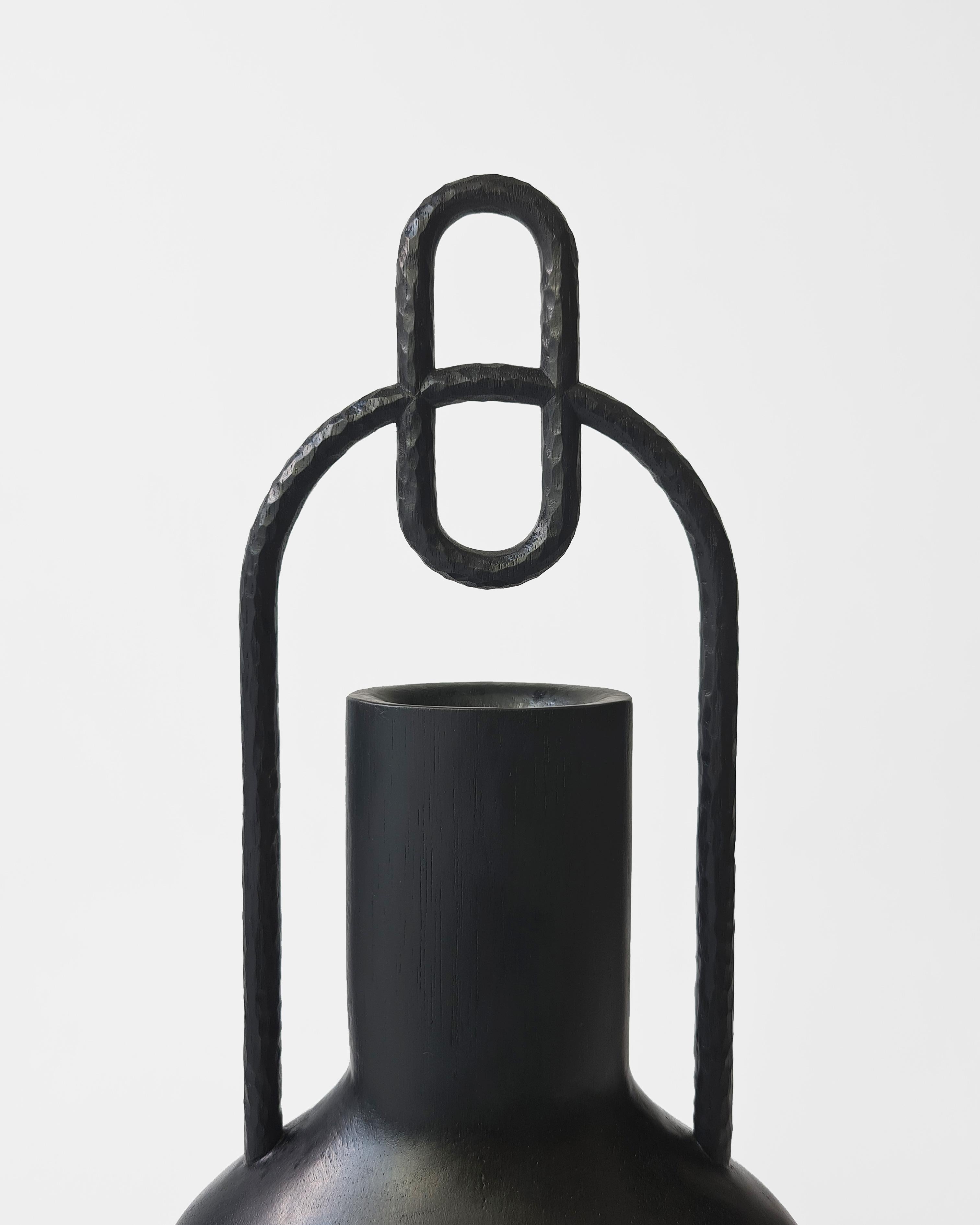 Modern Halo Vase III, Brazilian Contemporary Design, by Estúdio Carmine For Sale