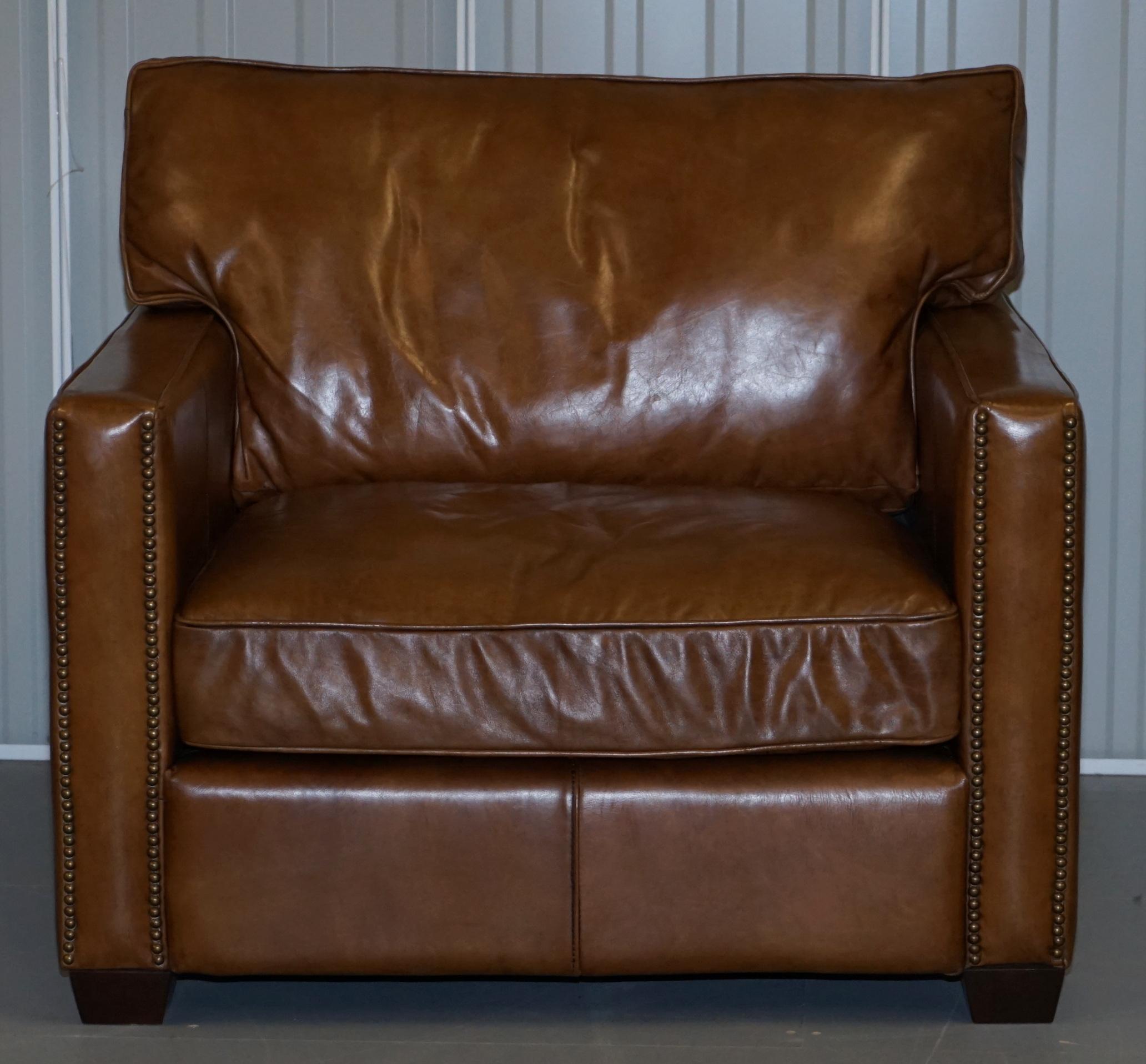 We are delighted to offer for sale this stunning Timothy Oulton Viscount William tan brown leather armchair RRP £1499

A very good looking and well made armchair, its in very lightly used condition throughout, we have deep cleaned hand condition