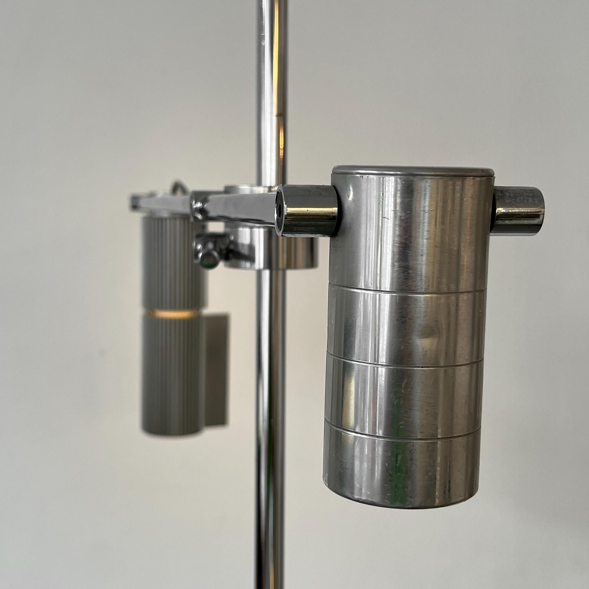 Industriel Lampadaire Haloprofil 8008 de Viktor Frauenknecht pour Swiss Lamps International  en vente