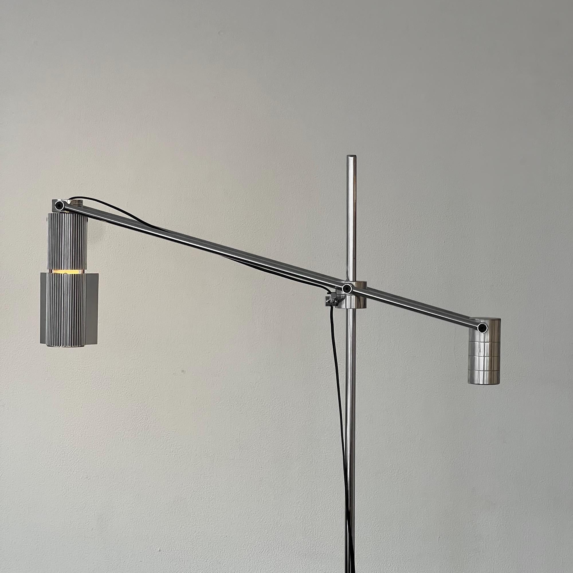Métal Lampadaire Haloprofil 8008 de Viktor Frauenknecht pour Swiss Lamps International  en vente
