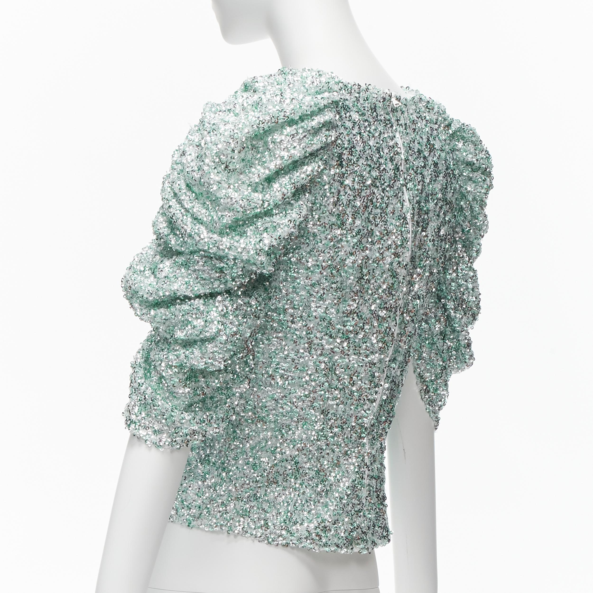 HALPERN - Haut à manches bouffantes en V profond avec sequins argentés vert écume de mer FR36 XS en vente 1