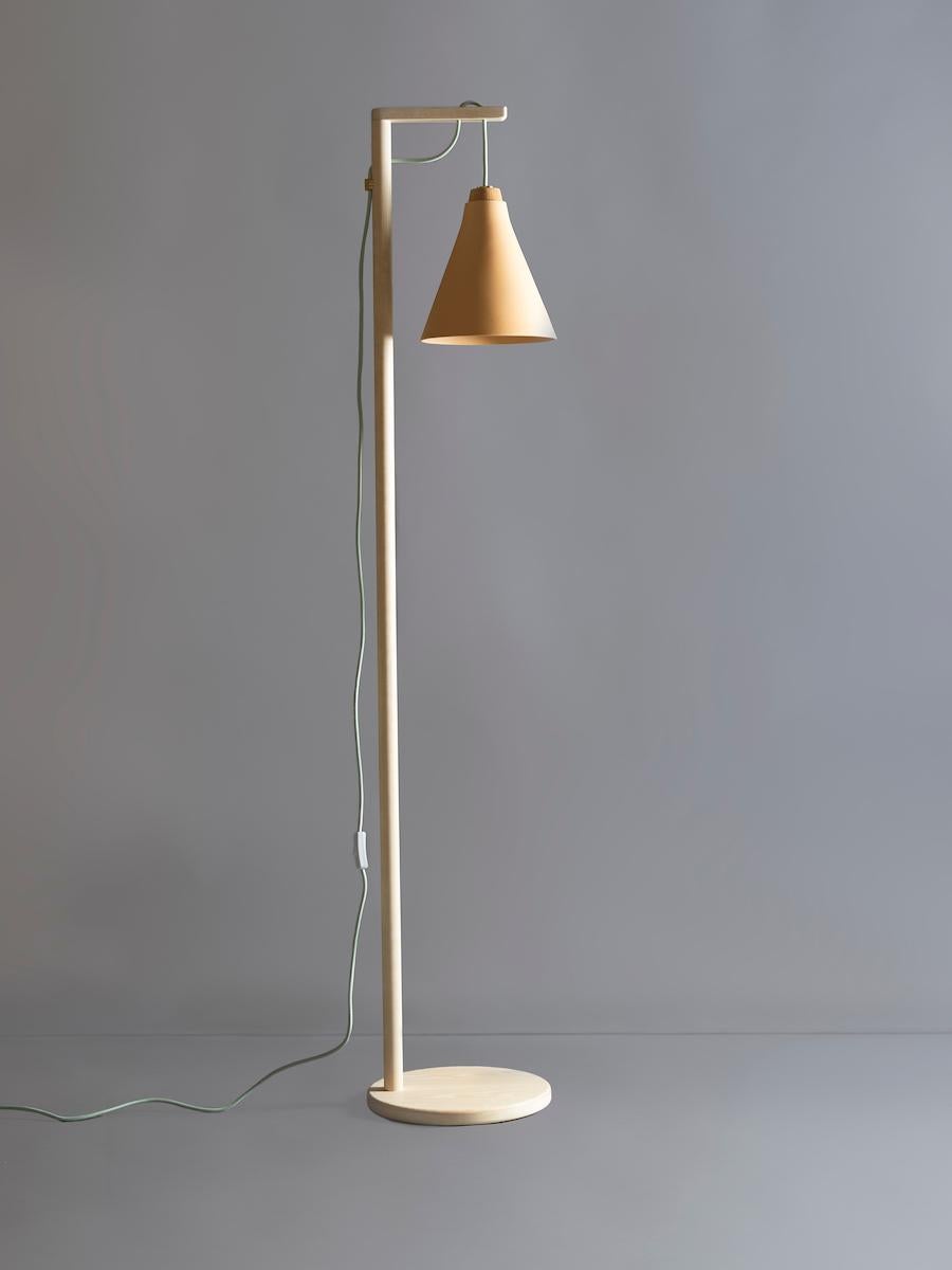 Moderne Lampadaire Halsey par VOLK en vente