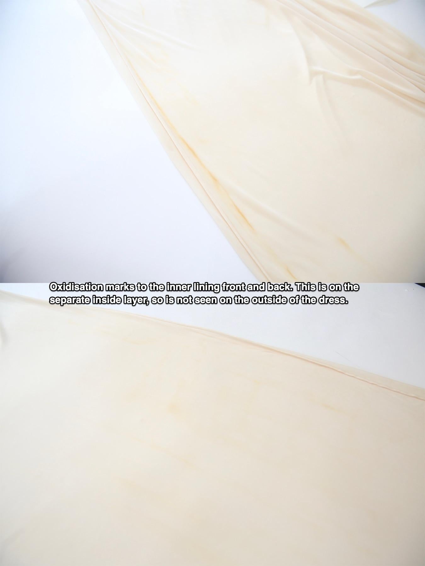 Robe de mariée longue dos nu Halston 09 plissée crème ivoire de style grec, taille 42 12