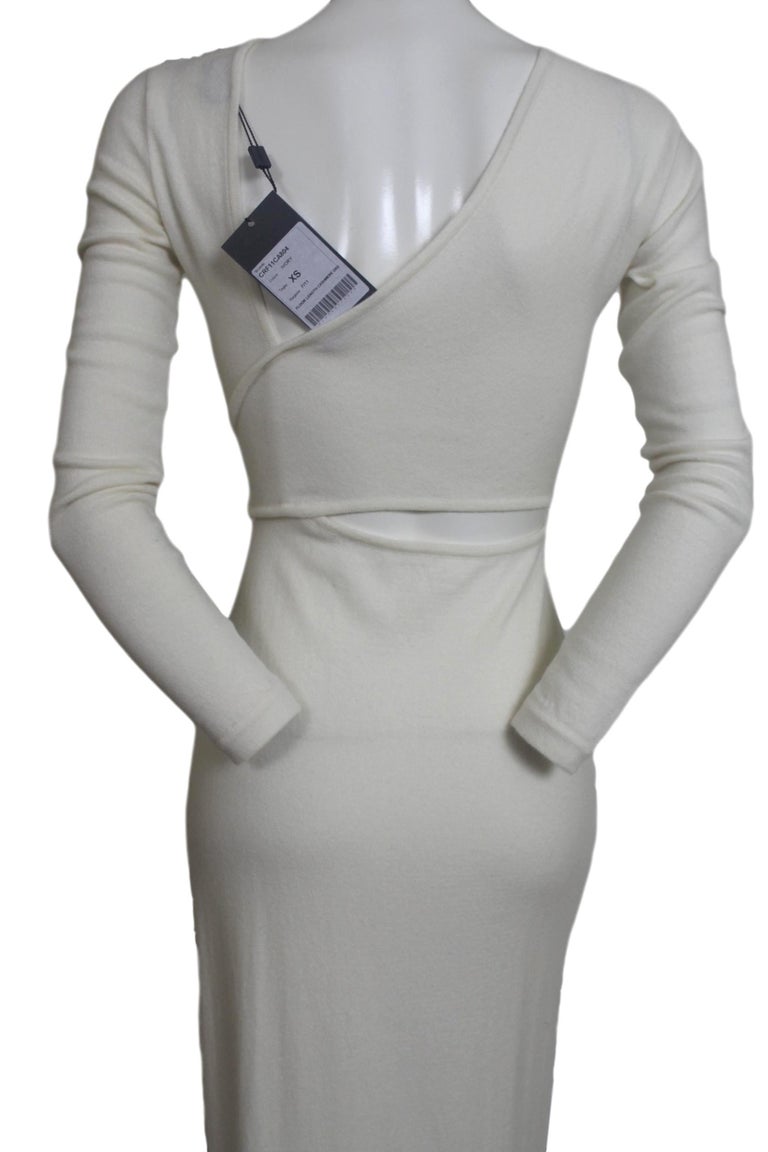 Halston 100% Cashmere Ivory Dress at 1stDibs | 100% cashmere dress