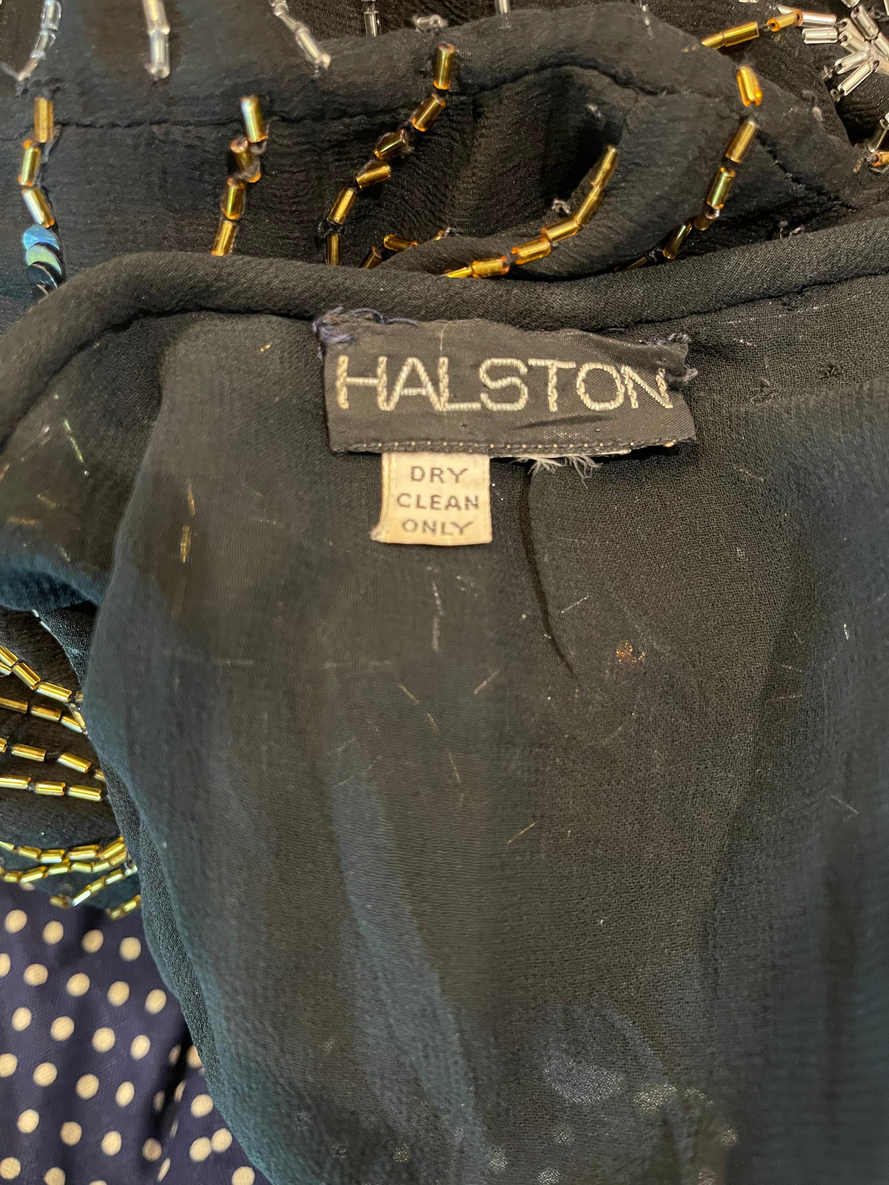 Halston 1970er Iconic Fireworks Perlen Schwarz Seide Chiffon Vintage 70er Bluse Top im Zustand „Hervorragend“ im Angebot in San Diego, CA