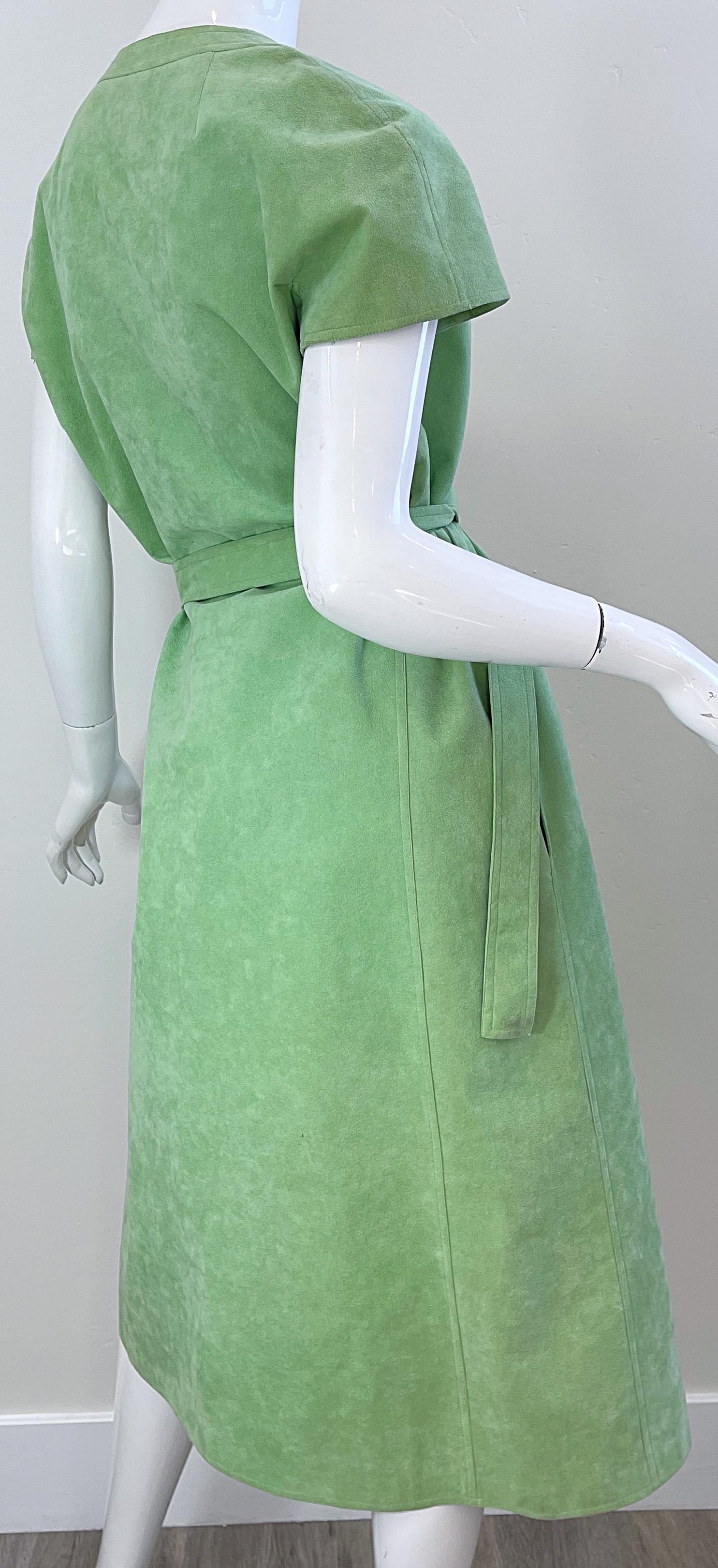 Halston 1970s Pistachio Green Ultra Suede Short Sleeve Vintage 70s Shirt Dress For Sale 1