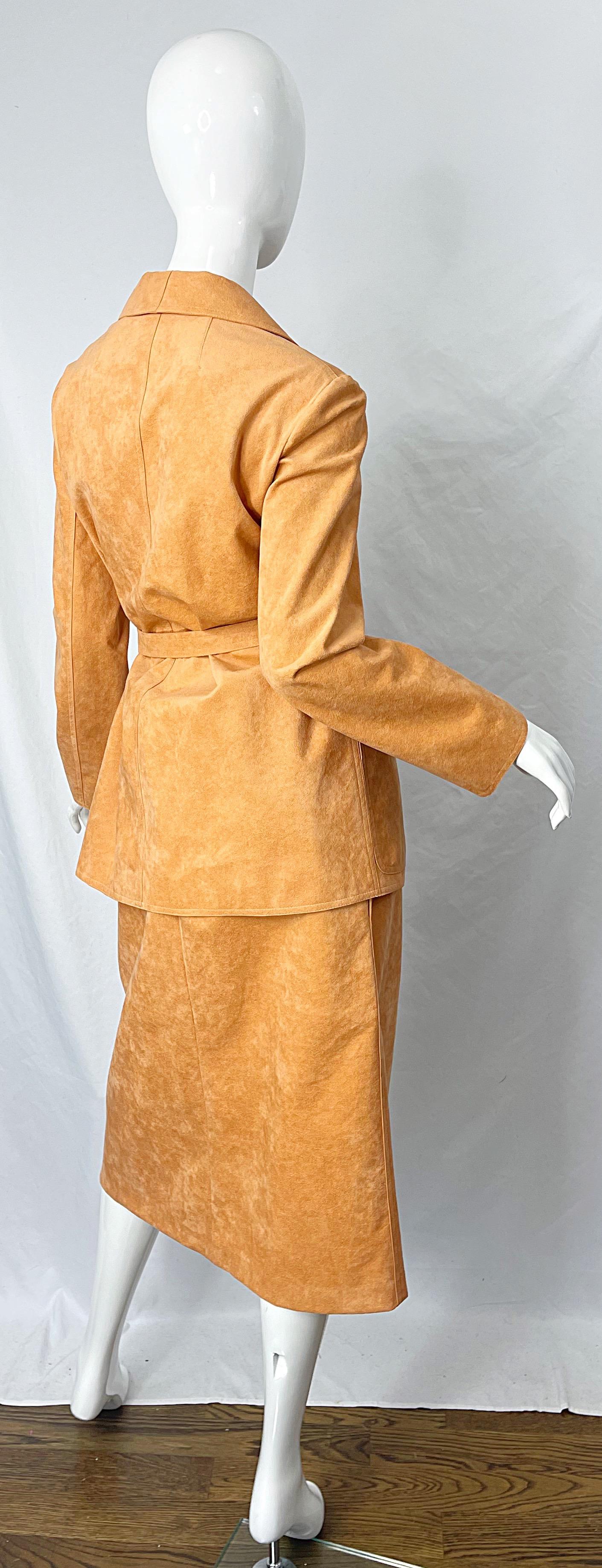 Halston 1970s Salmon Peach Ultrasuede Vintage 70s Belted Jacket and Skirt Suit For Sale 5
