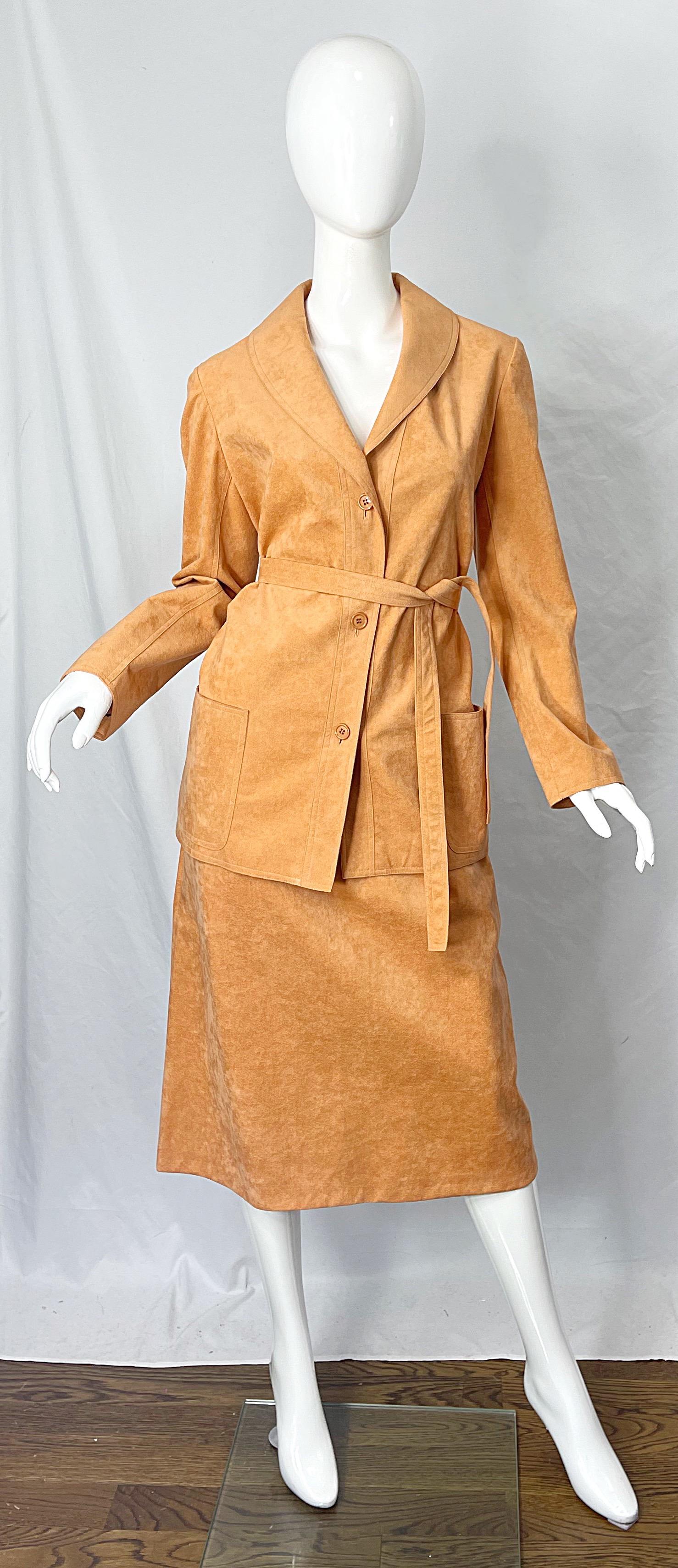 Halston 1970s Salmon Peach Ultrasuede Vintage 70s Belted Jacket and Skirt Suit For Sale 8