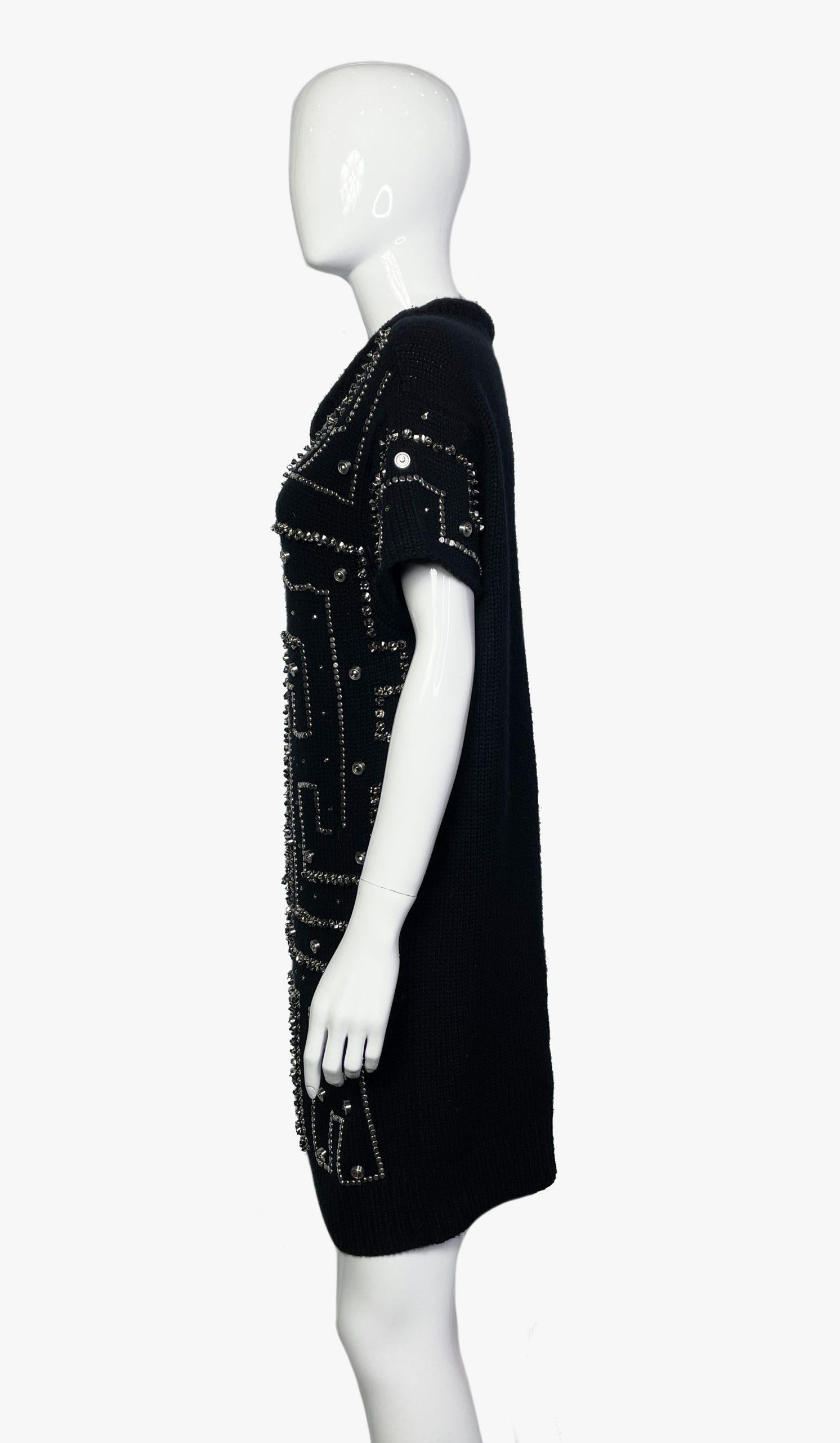 Noir Halston - Robe en maille de cachemire, années 2000 en vente