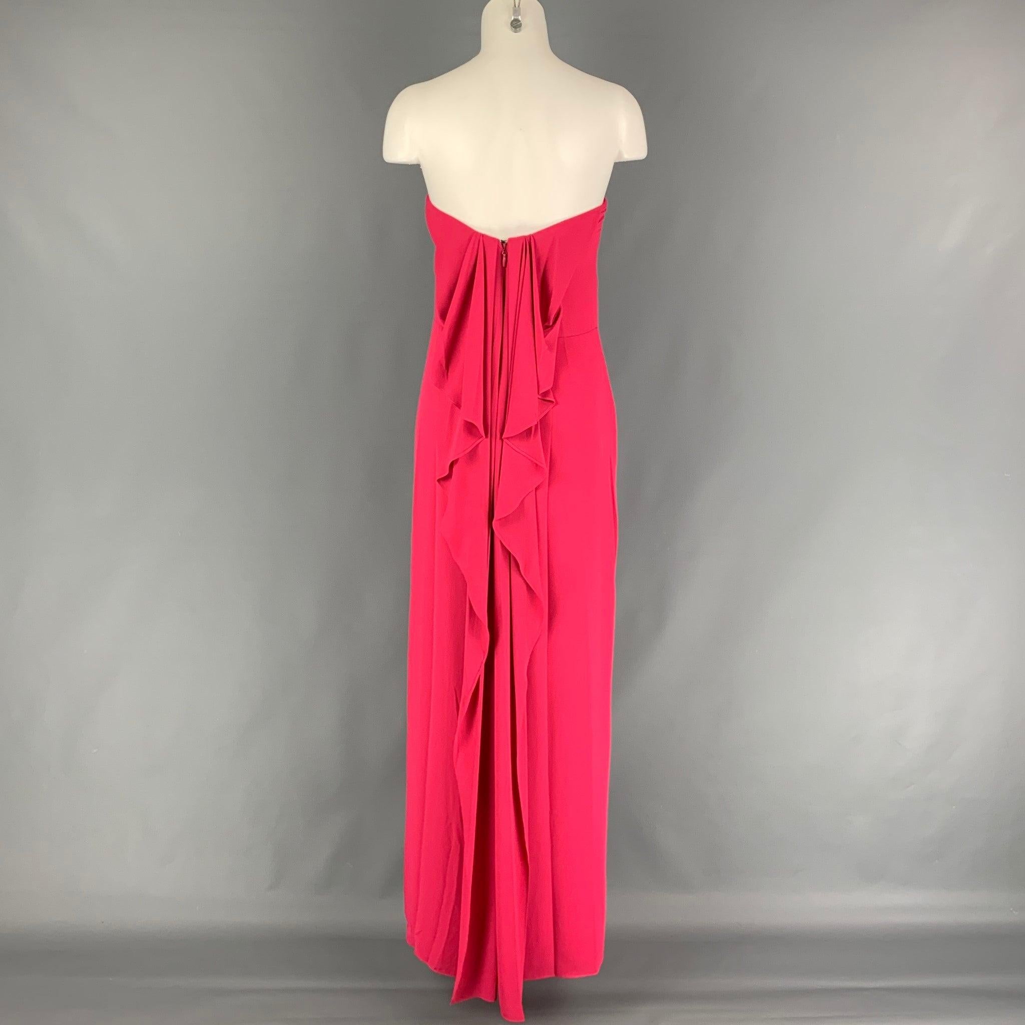 HALSTON HERITAGE Size 0 Pink Polyester Side Slit Strapless Dress In Good Condition For Sale In San Francisco, CA