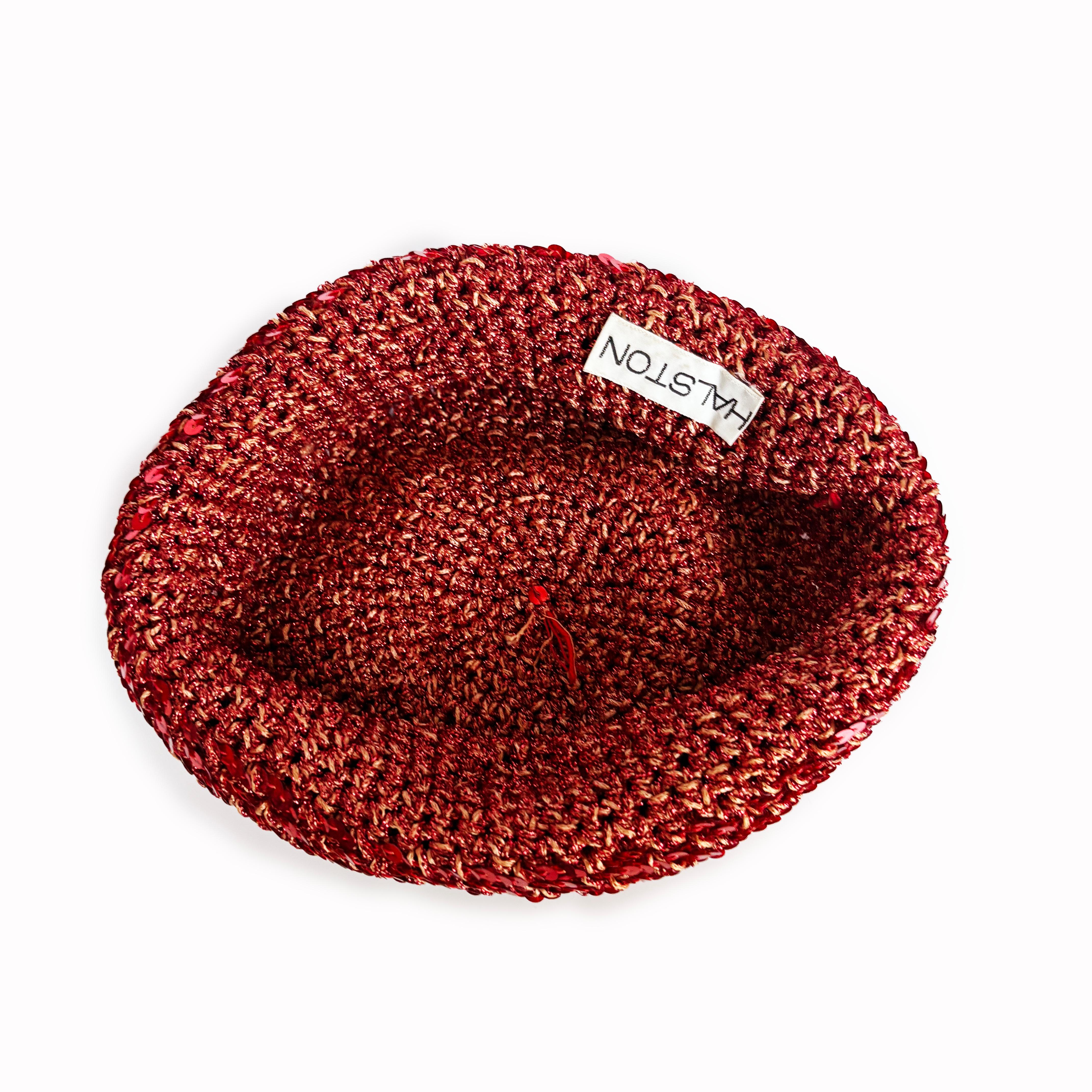 Halston Skull Cap Red Sequins Hat Beanie 70s Rare Studio 54 Disco Era OS Vintage in vendita 5