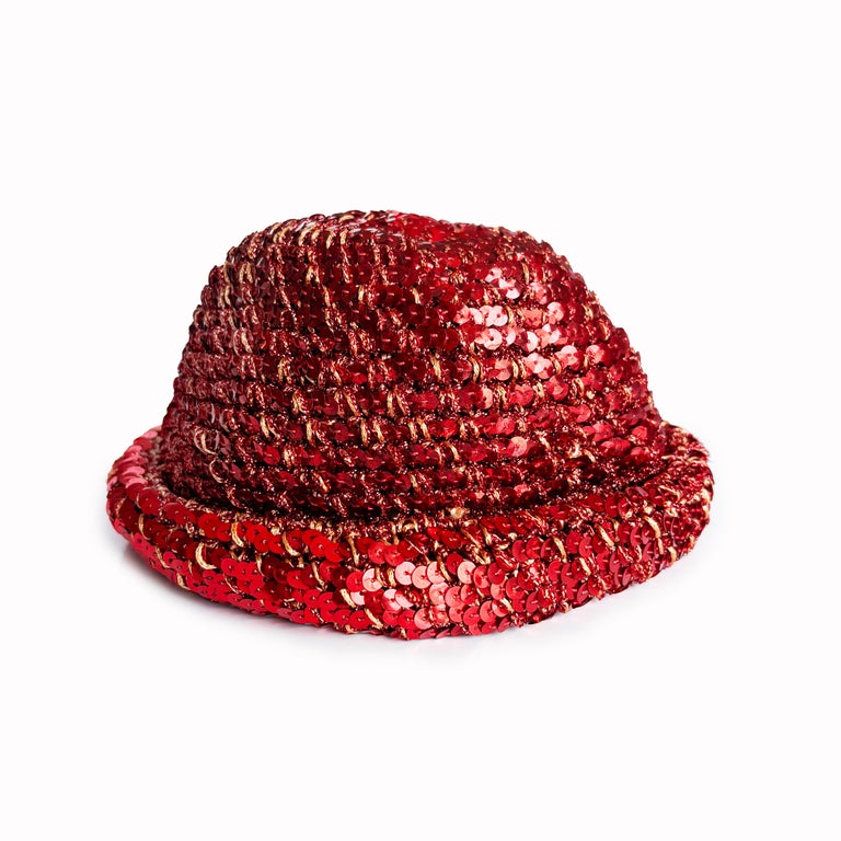 Halston Skull Cap Red Sequins Hat Beanie 70s Rare Studio 54  display picture 2