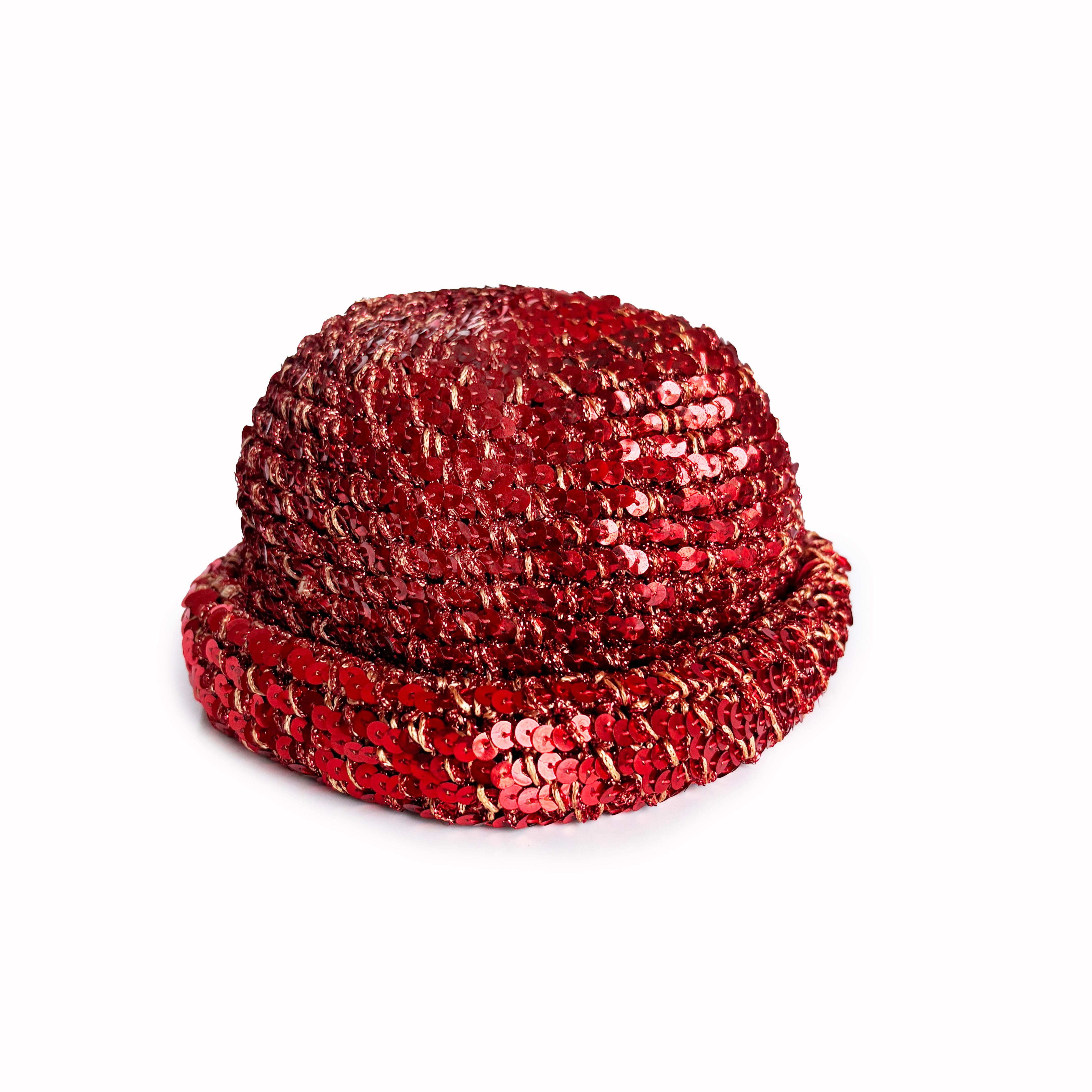 Halston Skull Cap Red Sequins Hat Beanie 70s Rare Studio 54 Disco Era OS Vintage in vendita 2