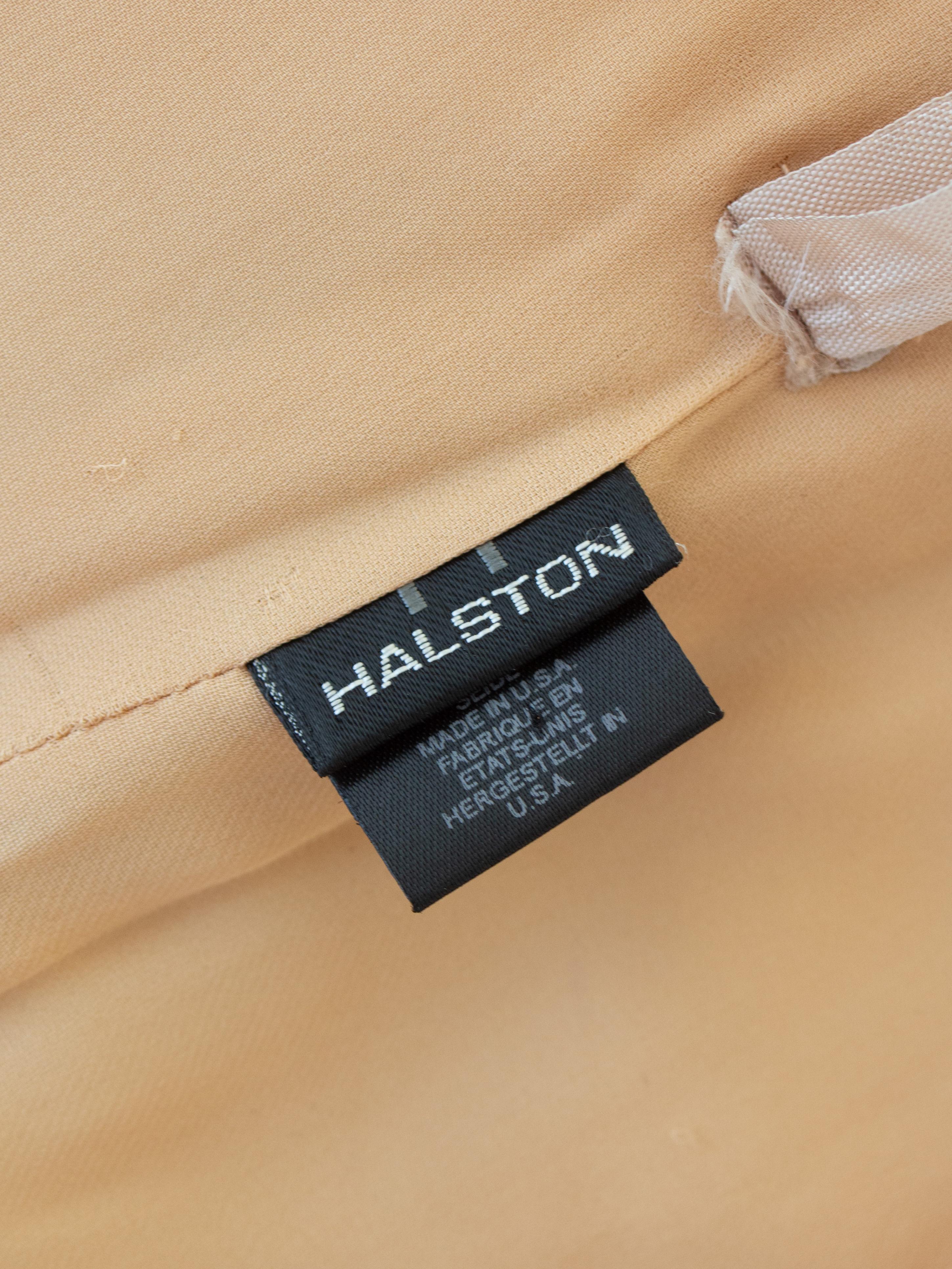 Halston Vintage F/W 1997 Vestido de lentejuelas de cristal con cuentas de plata desnuda en venta 11