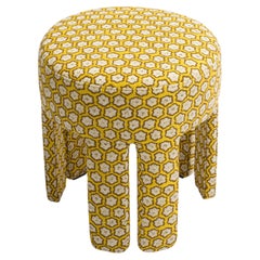 Pouf Ham en Beeche massif, panneau de particules et mousse HR par POPUS EDITIONS