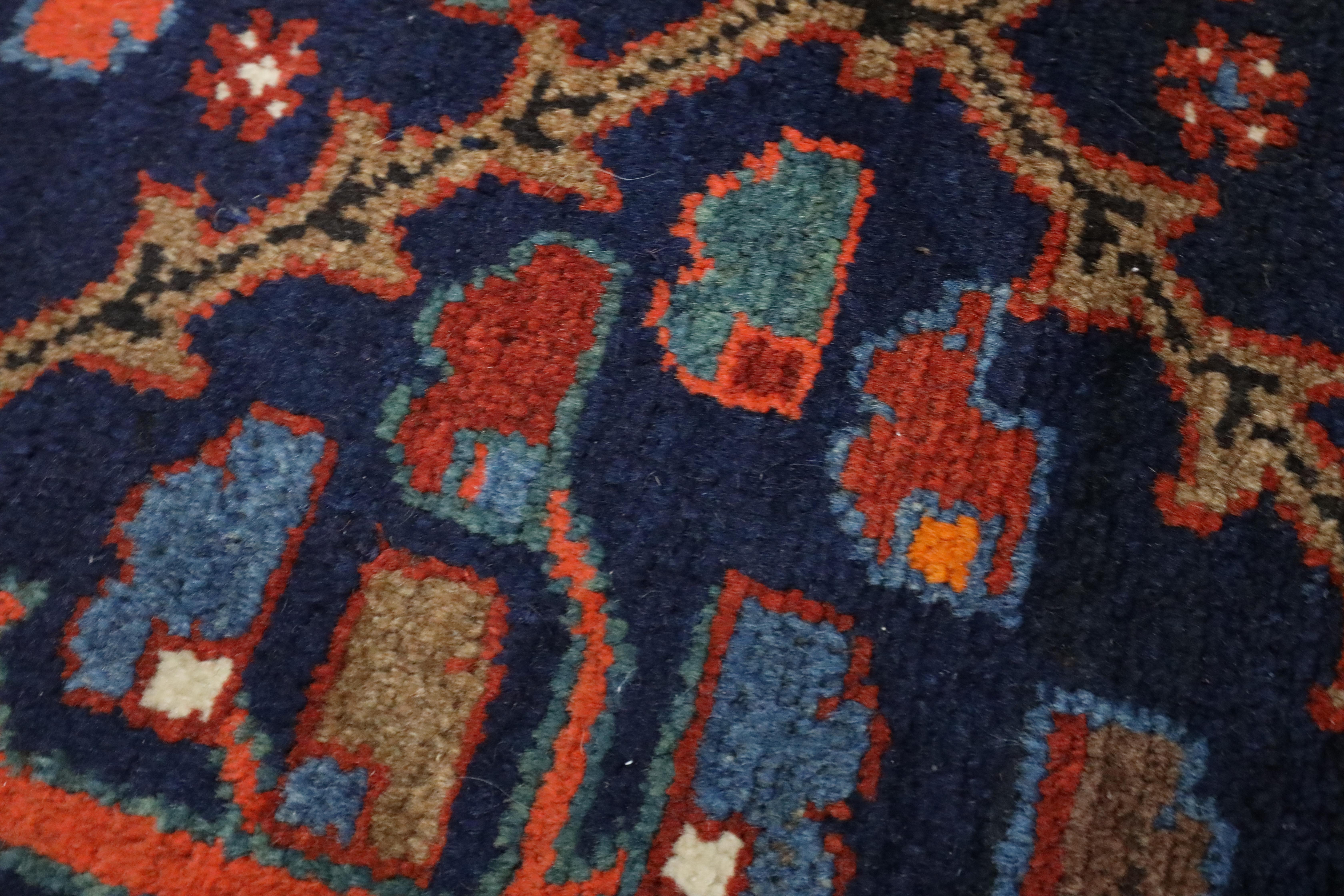 Hamedan Antique rug - 4'9