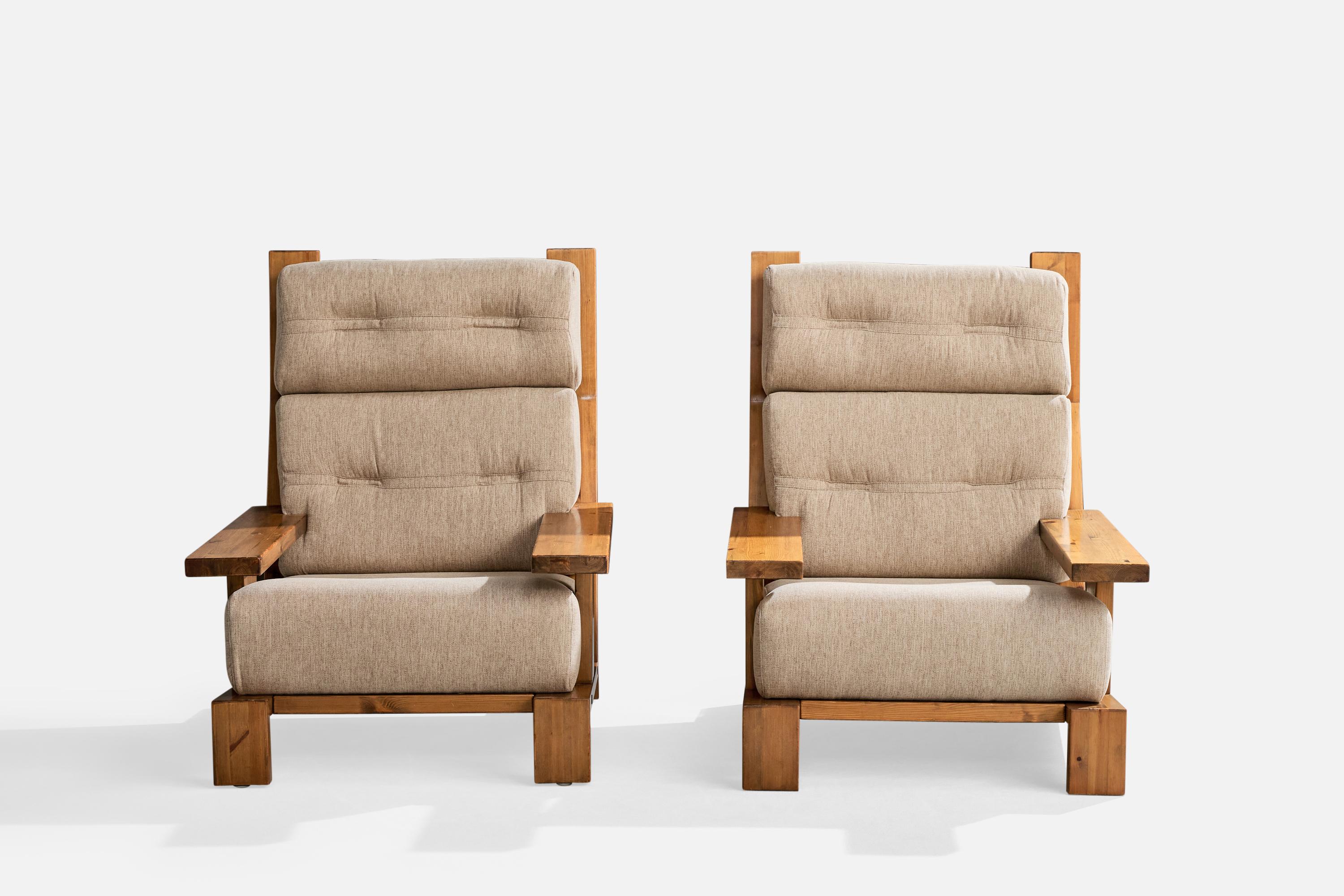 Tissu Hämeen Kalustaja Ky, chaises longues, pin, tissu, Finlande, années 1970 en vente