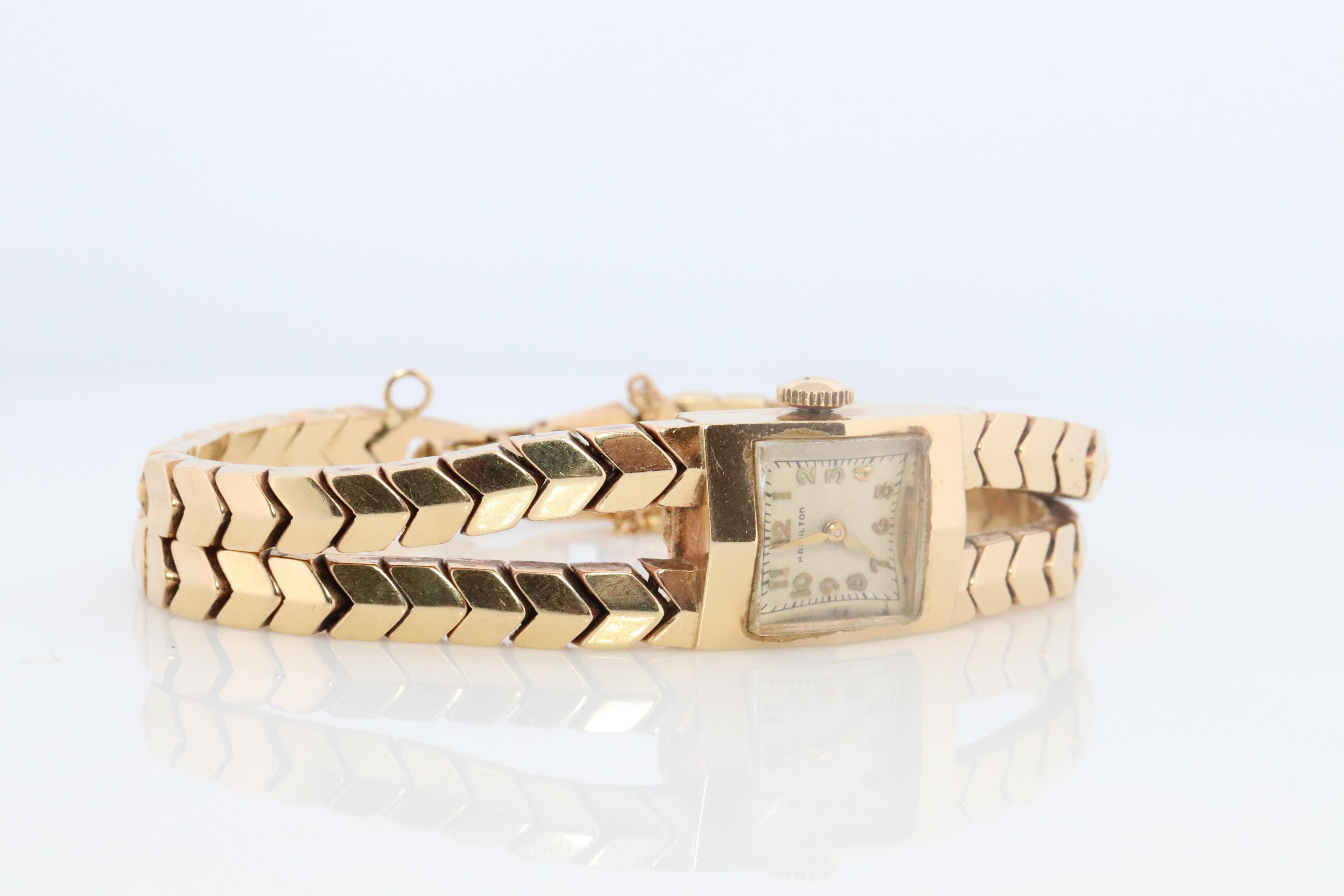 Hamilton Uhr aus 14 Karat Gelbgold. Schwere 14k Damen- Mechanische Uhr aus der Mitte des Jahrhunderts. im Angebot 4