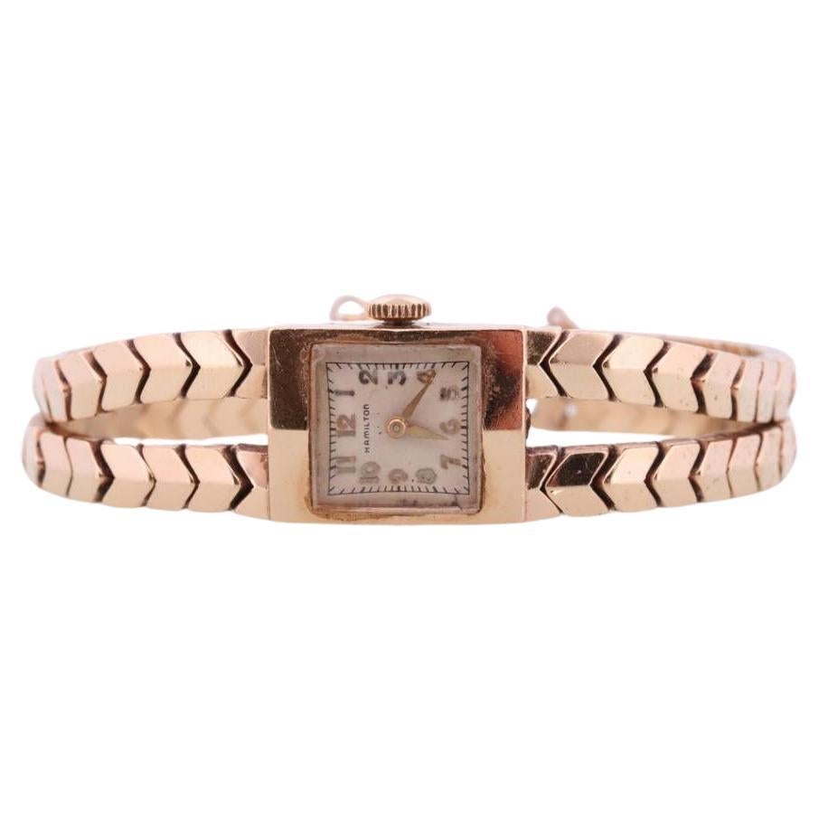 Orologio Hamilton in oro giallo 14k. Orologio meccanico pesante da donna di metà secolo in 14k.