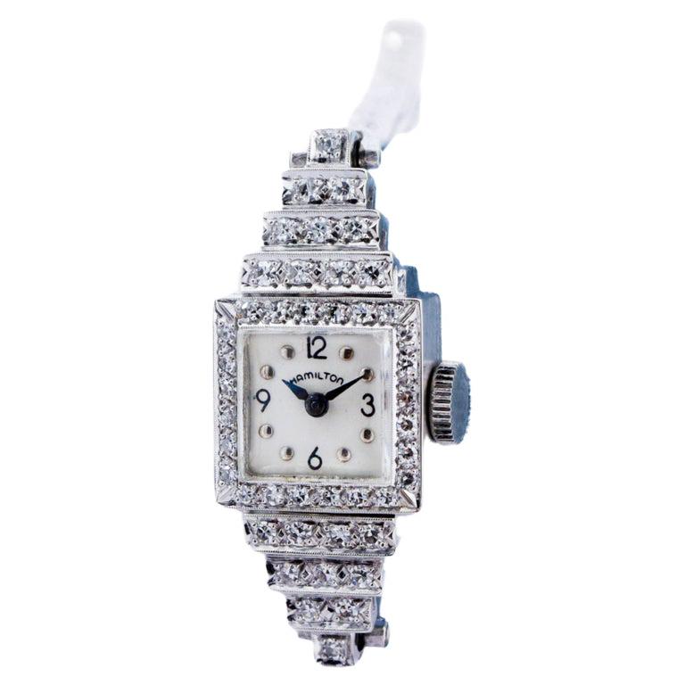 Hamilton 14 Karat Solid Gold Art Deco Ladies Diamond Dress Watch from 1940s In Good Condition For Sale In Long Beach, CA