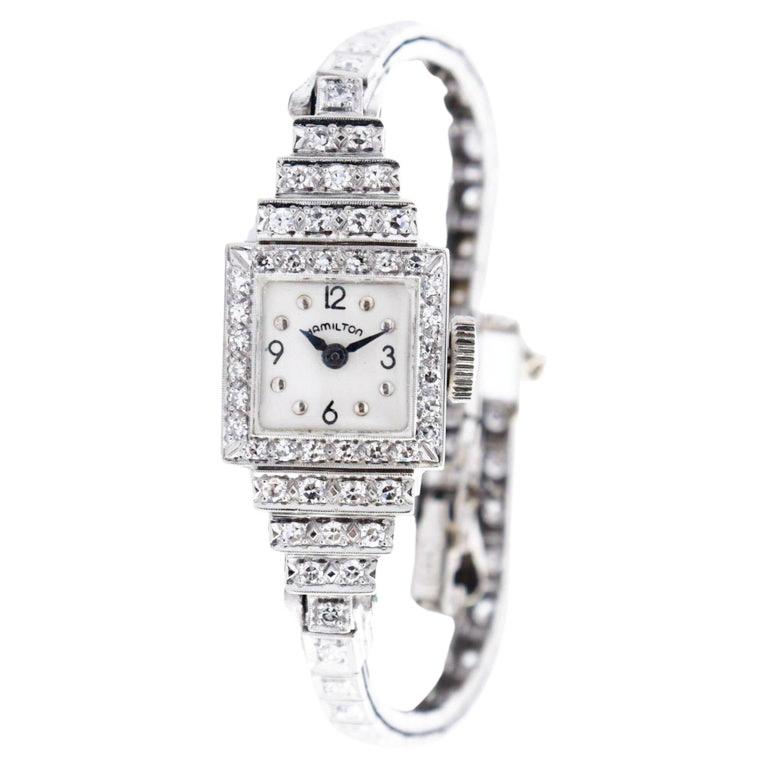 Hamilton 14 Karat Solid Gold Art Deco Ladies Diamond Dress Watch from 1940s For Sale 2