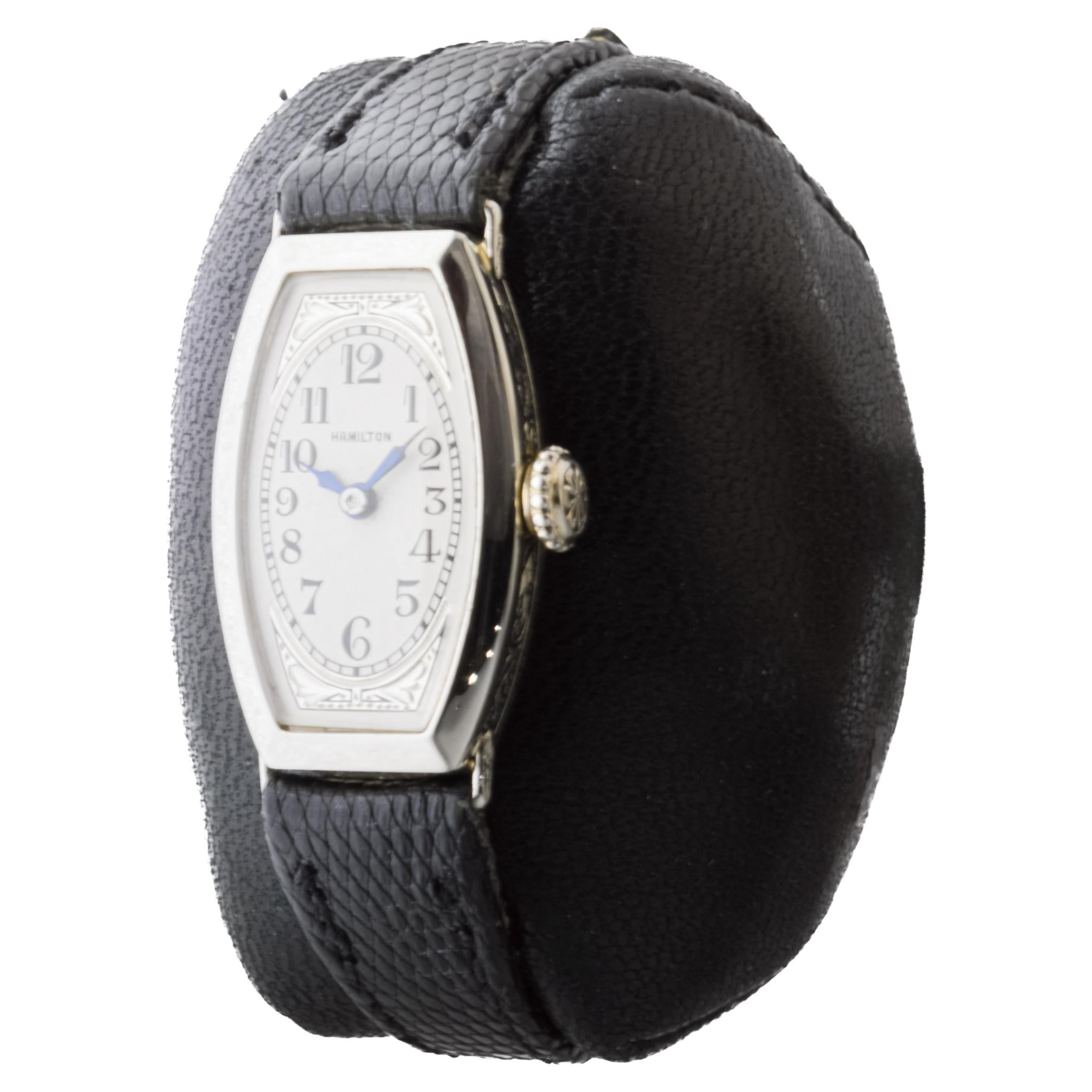 Hamilton 14Kt Solid Gold Ladies Art Deco Tonneau Shaped Watch 1930's For Sale 1