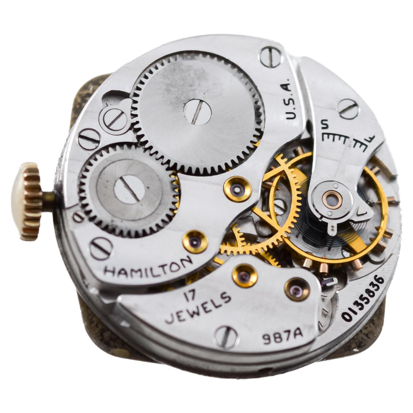 Hamilton Gold geflochtene Art-Déco-Uhr mit beweglichen Gepäckstücken 1940er Jahre im Angebot 7