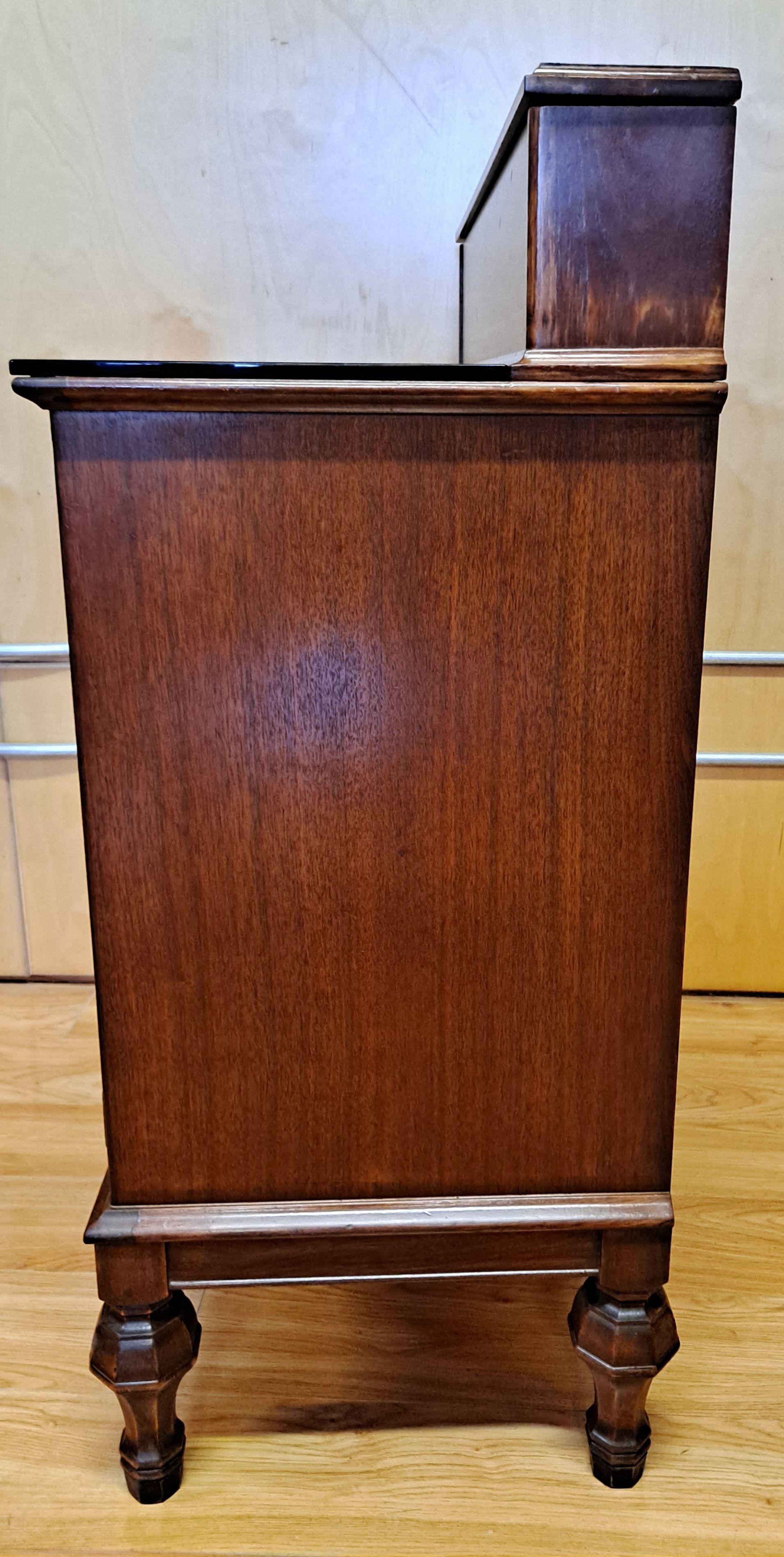 Hamilton MFG CO 1920 Walnut Physician Medical Cabinet 4