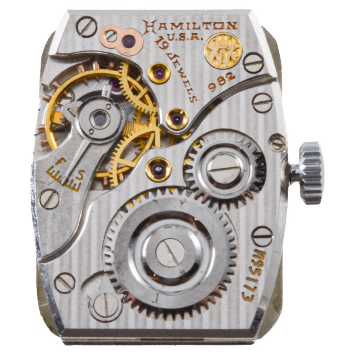 Hamilton Platin Art Deco Tank Stil 1940er Jahre mit Medaillon Serie Uhrwerk. im Angebot 7