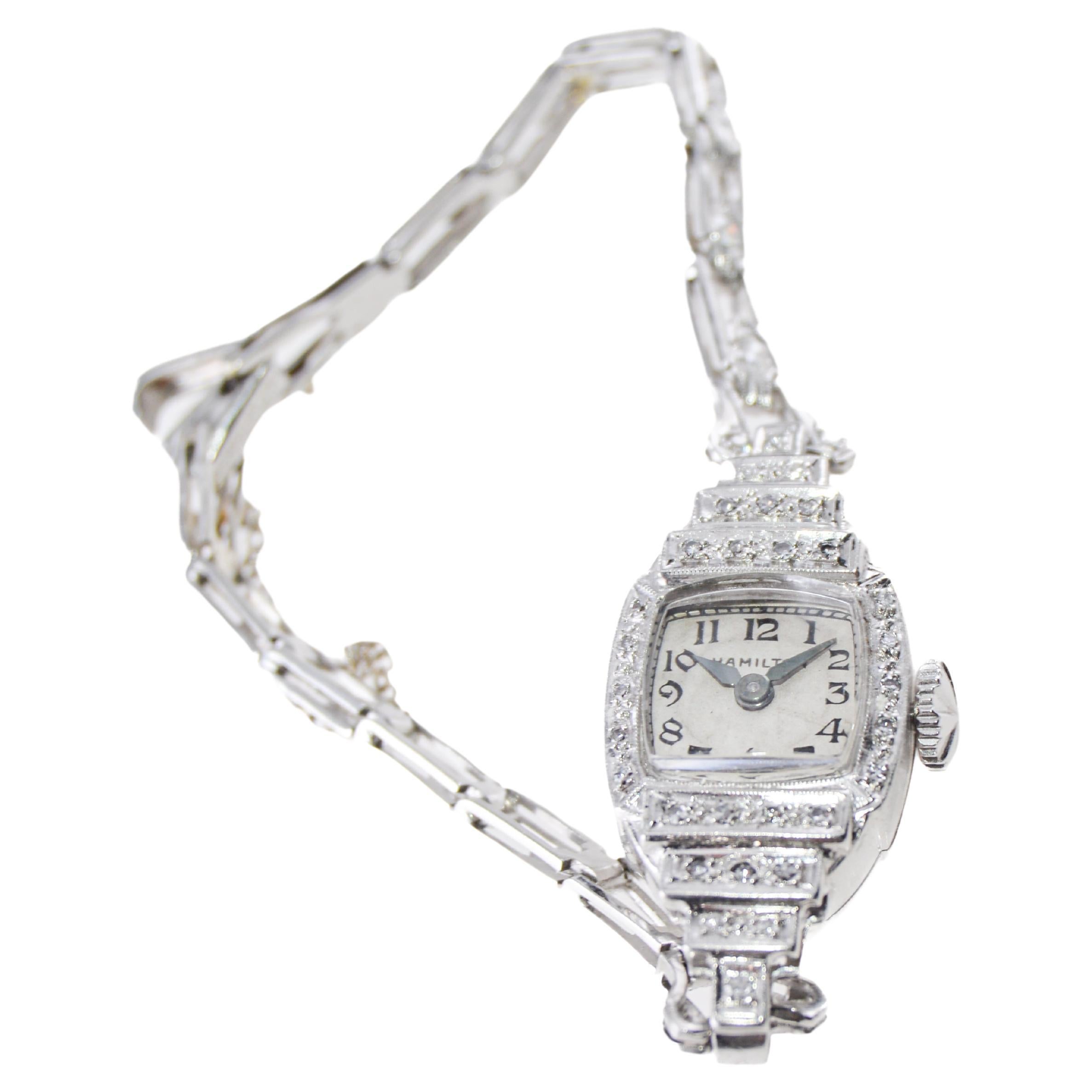 Hamilton Platinum Ladies Art Deco Styled Diamond Dress Watch, circa 1940er Jahre im Angebot 3