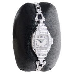 Hamilton Platinum Ladies Art Deco Styled Diamond Dress Watch, circa anni '40