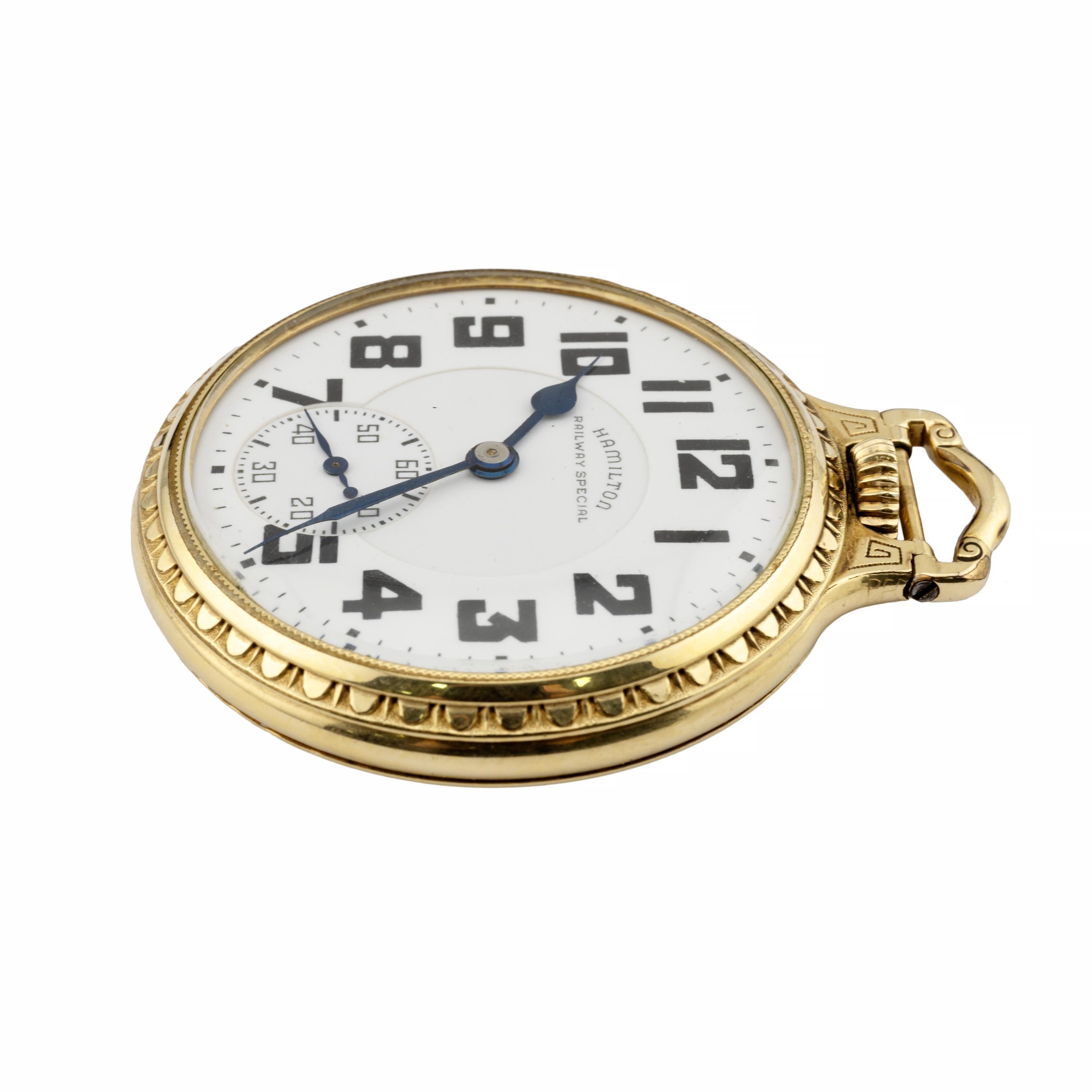 Aston Estate Jewelry Presents:

A beautiful vintage Hamilton Railway Special grade 992B pocket watch in original bar over crown railroad case.  Complete with matching double sunk porcelain Railway Special dial and Hamilton Railroad signed winding