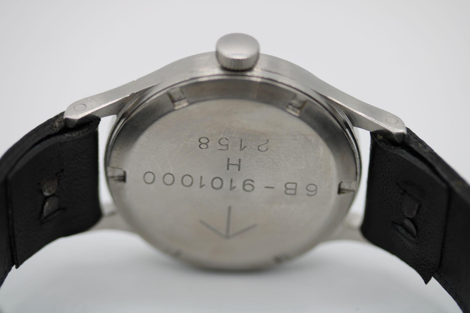 Hamilton Königliche Luftwaffe 6B-9101000 im Zustand „Gut“ in London, GB