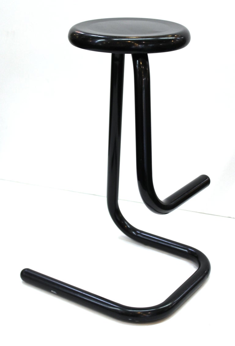 Hamilton and Salmon for Modern 'K700' Black Bar Stools For Sale at 1stDibs