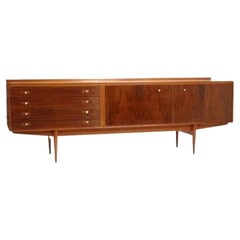 Buffet 'Hamilton' en palissandre et teck par Robert Heritage pour Archie Shine