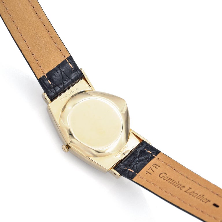 Vintage Hamilton Ventura Men's Yellow Gold Electric Watch