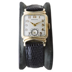 Hamilton Gelbgold gefüllt Art Deco Uhr um 1940 mit Original Schnalle