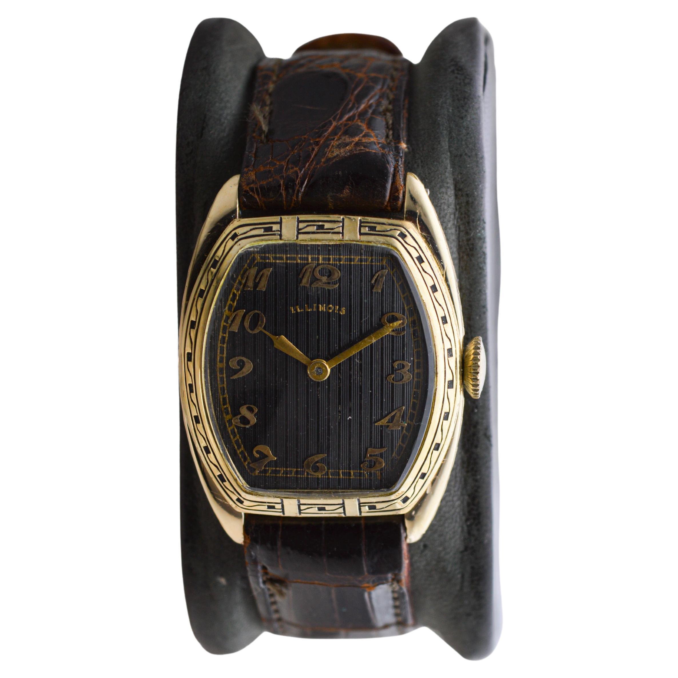 Hamilton Yellow Gold Filled Deco Style Tonneau with Rare Original Dial 1950 For Sale 6